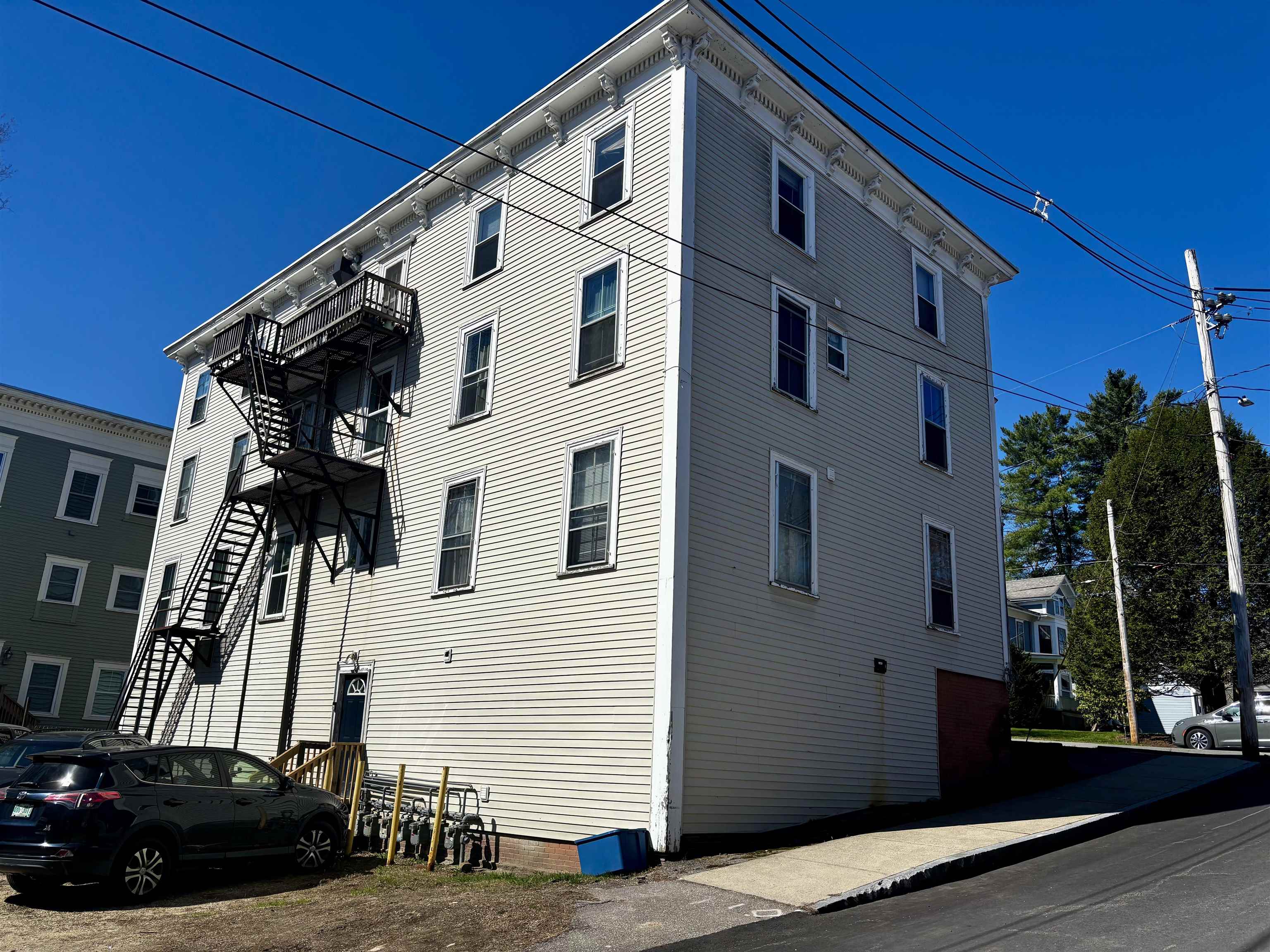 16-18 Cushing Street Property Photo 13