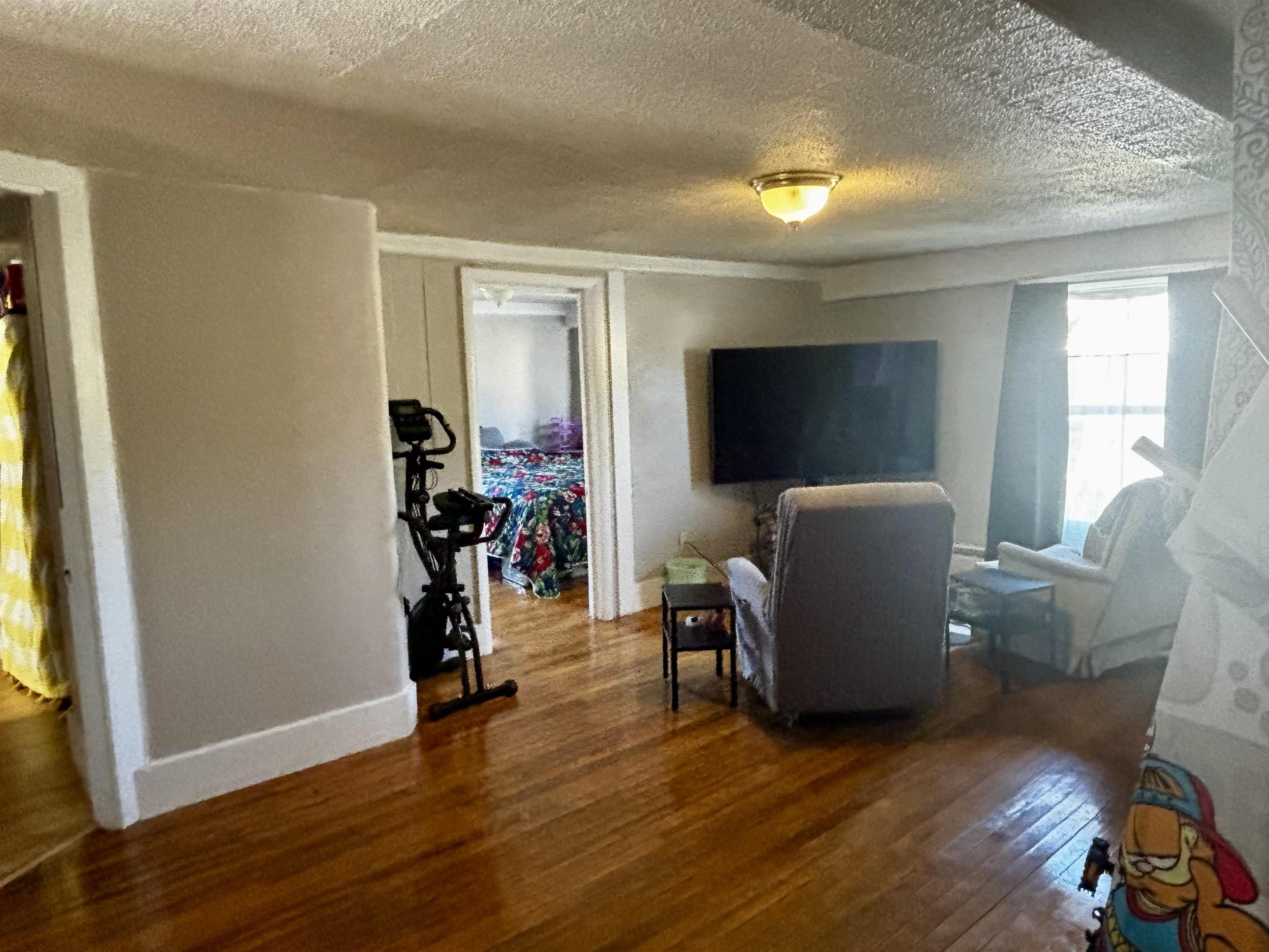 16-18 Cushing Street Property Photo 34