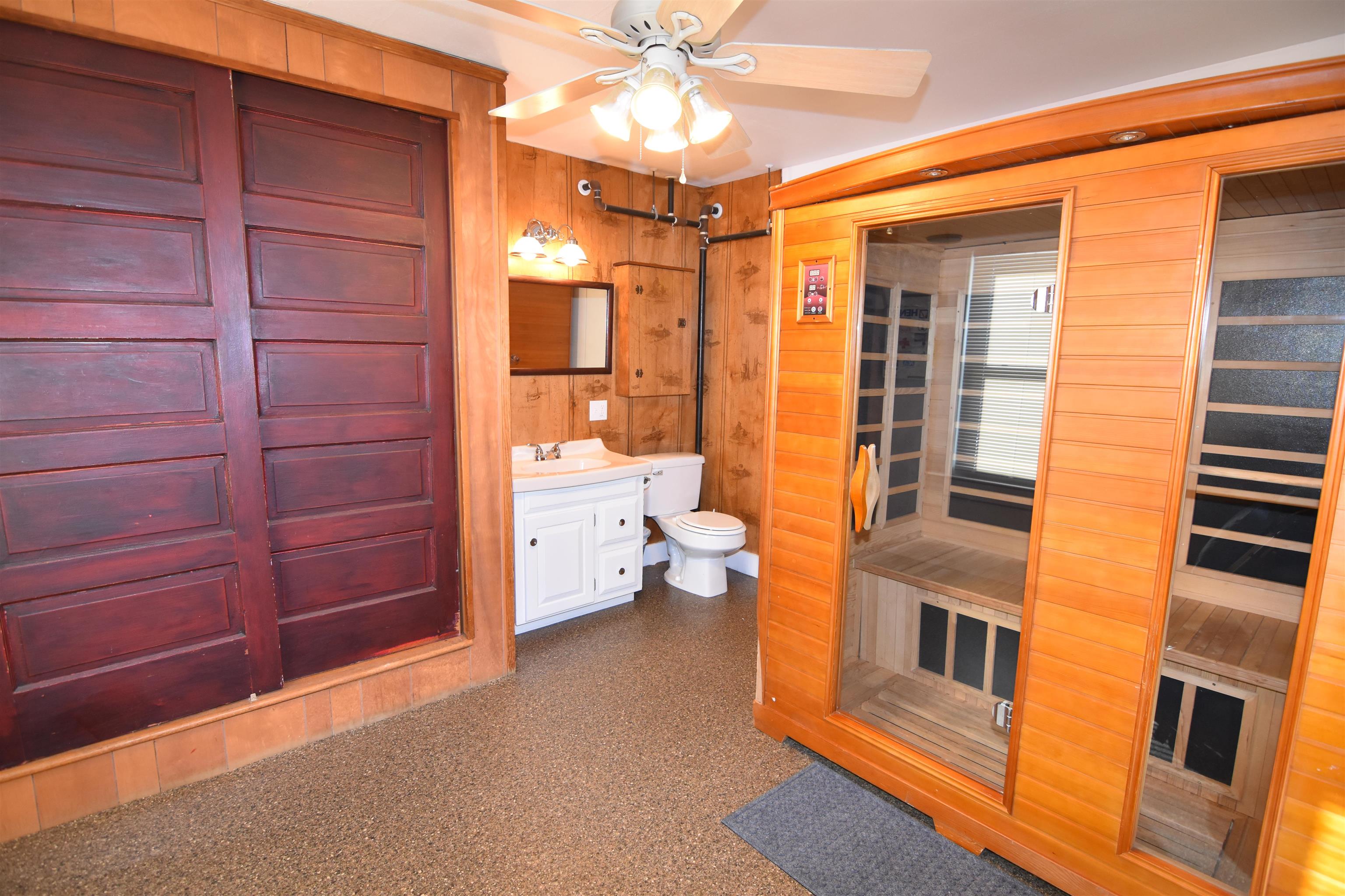 919 A Route 100 Property Photo 31