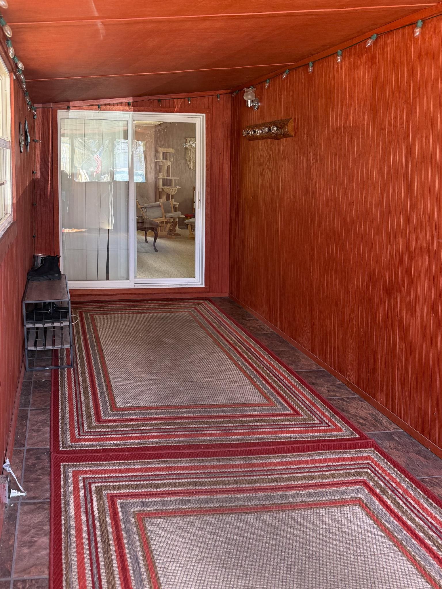 862 Mayhew Turnpike Property Photo 4