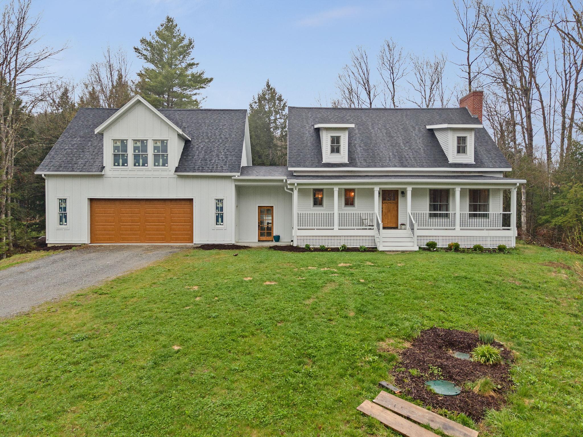 163 E Countryside Road Property Photo 1
