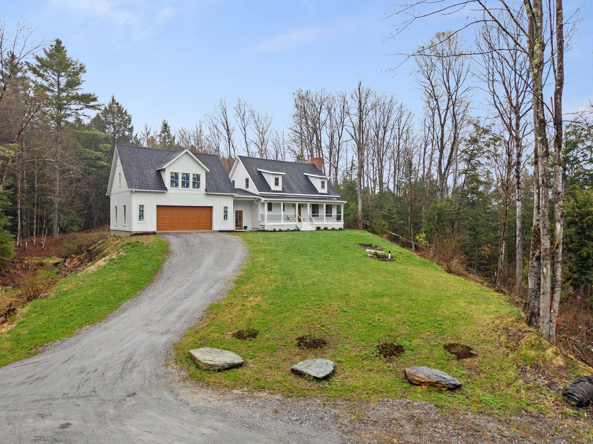 163 E Countryside Road Property Photo 2