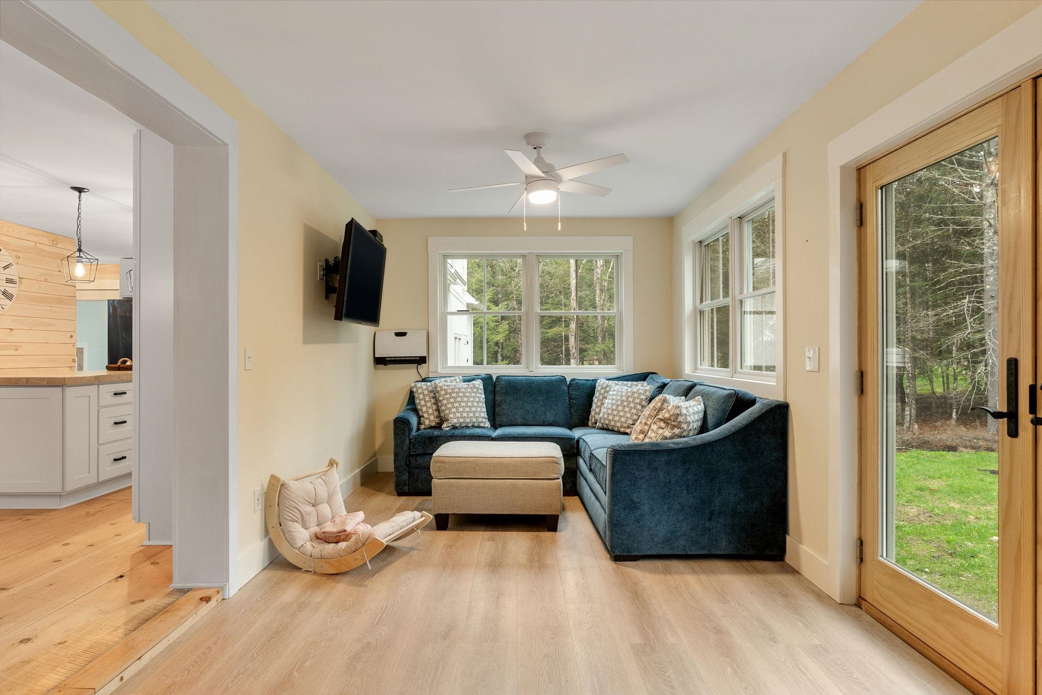 163 E Countryside Road Property Photo 23