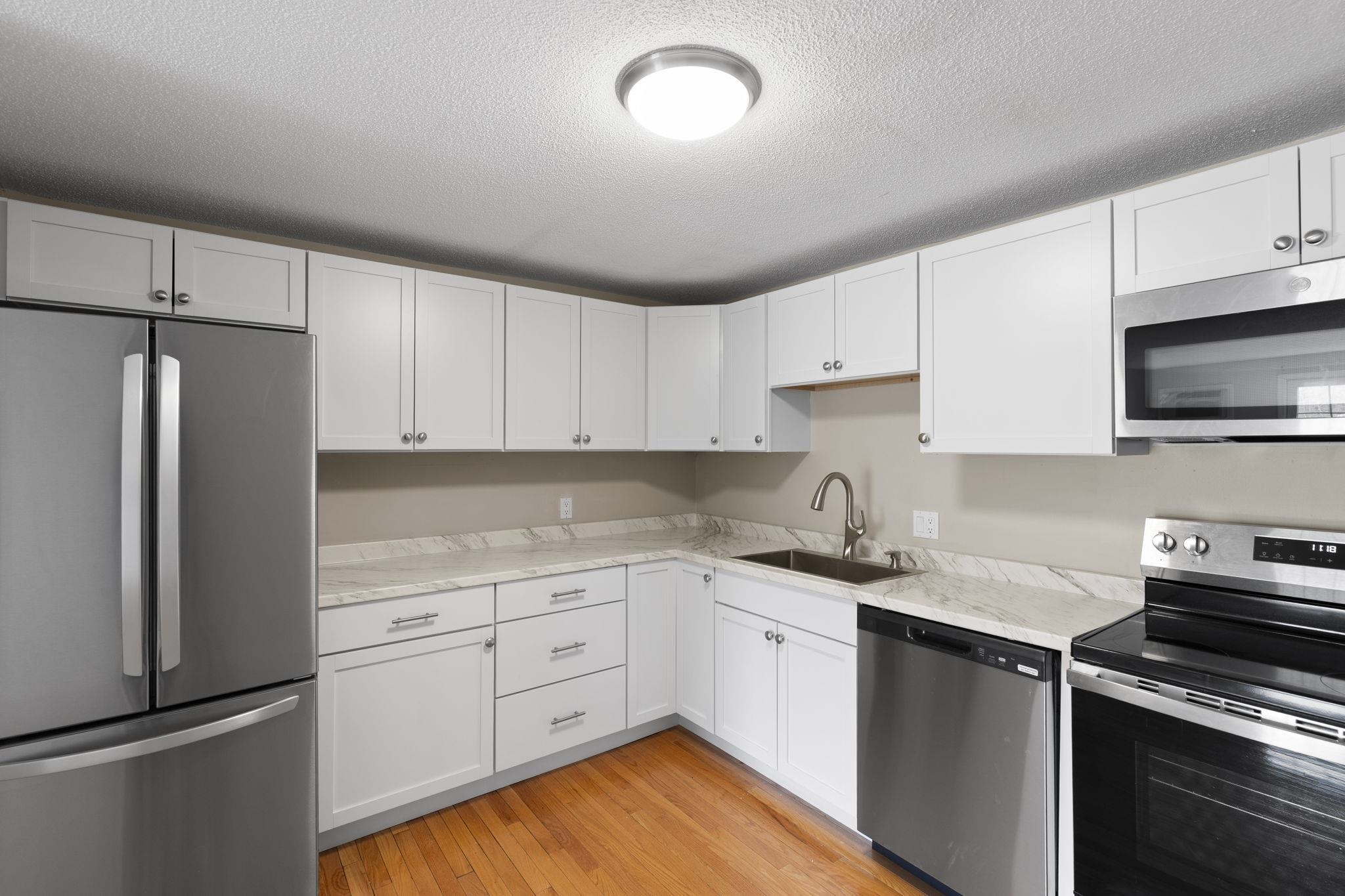 209 White Cedar Boulevard Property Photo 11