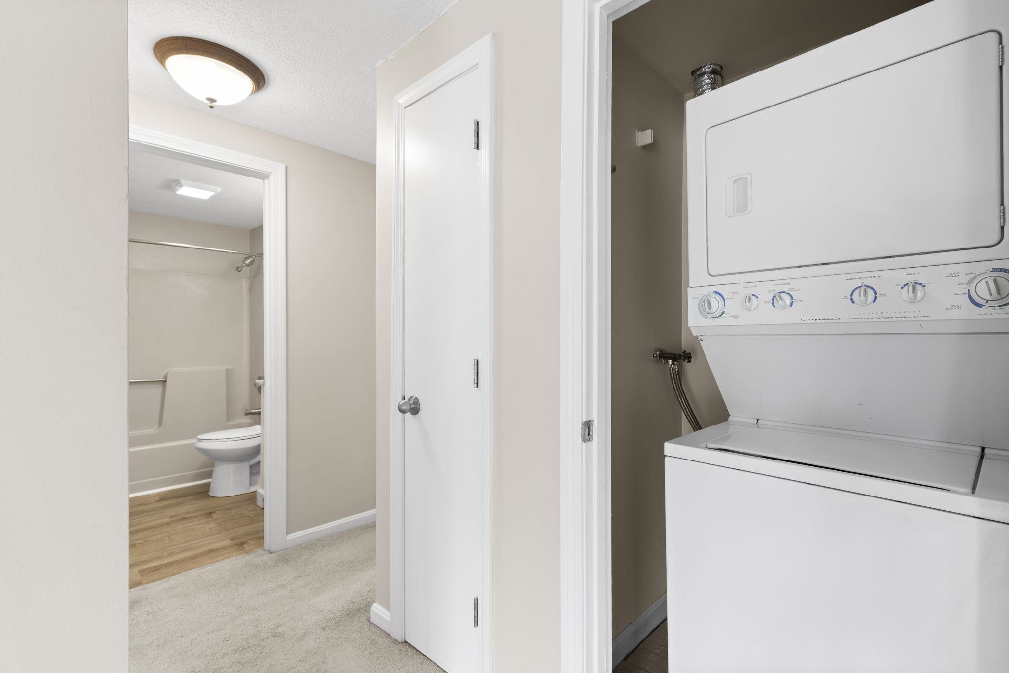 209 White Cedar Boulevard Property Photo 16