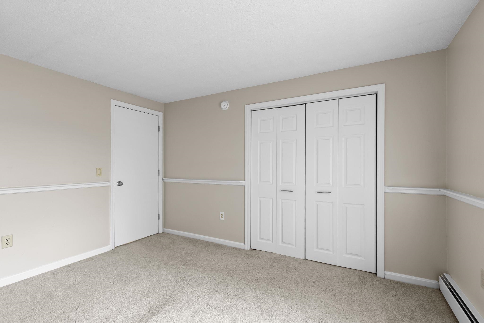 209 White Cedar Boulevard Property Photo 22