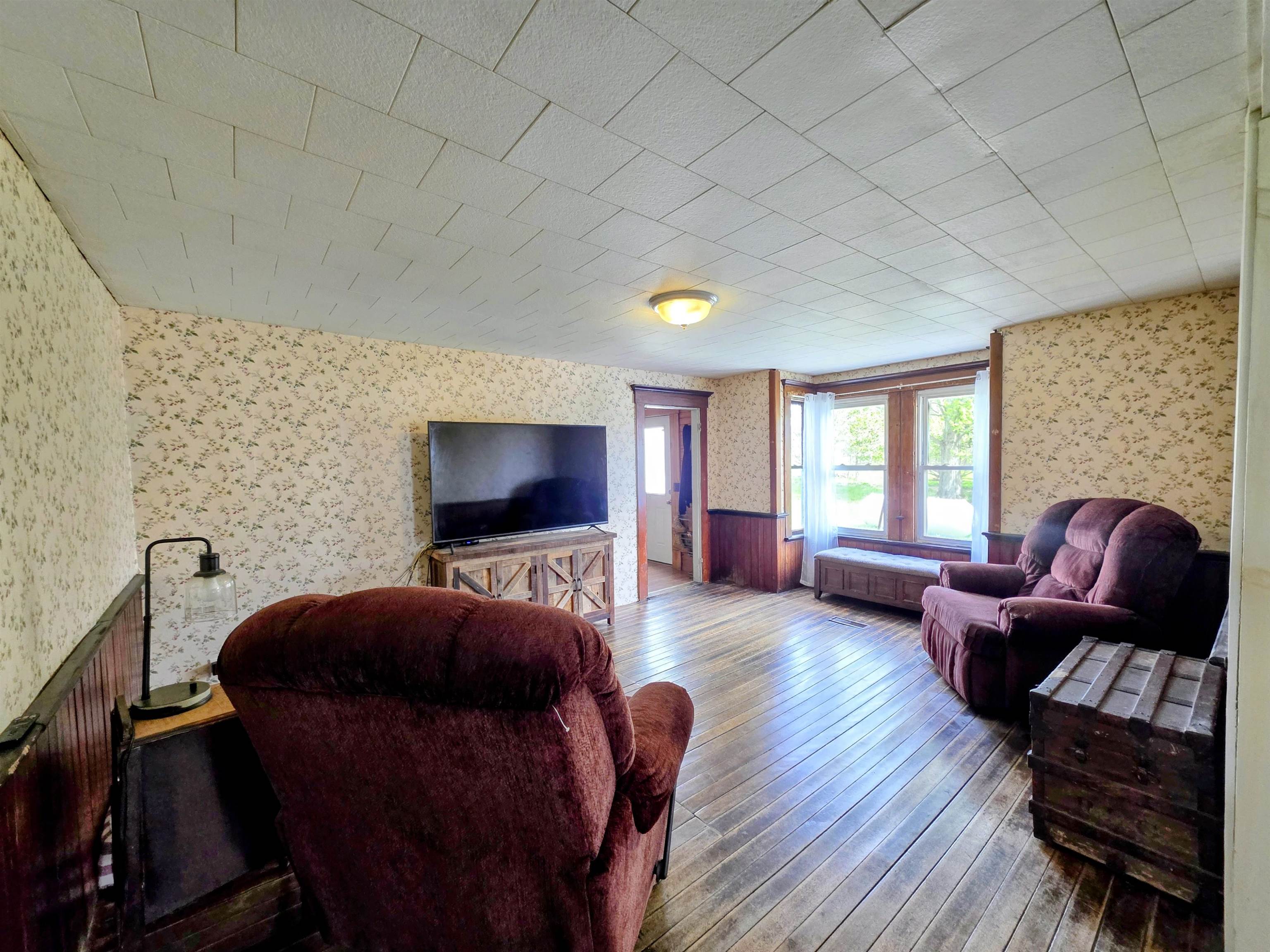 65 Benton Road Property Photo 27
