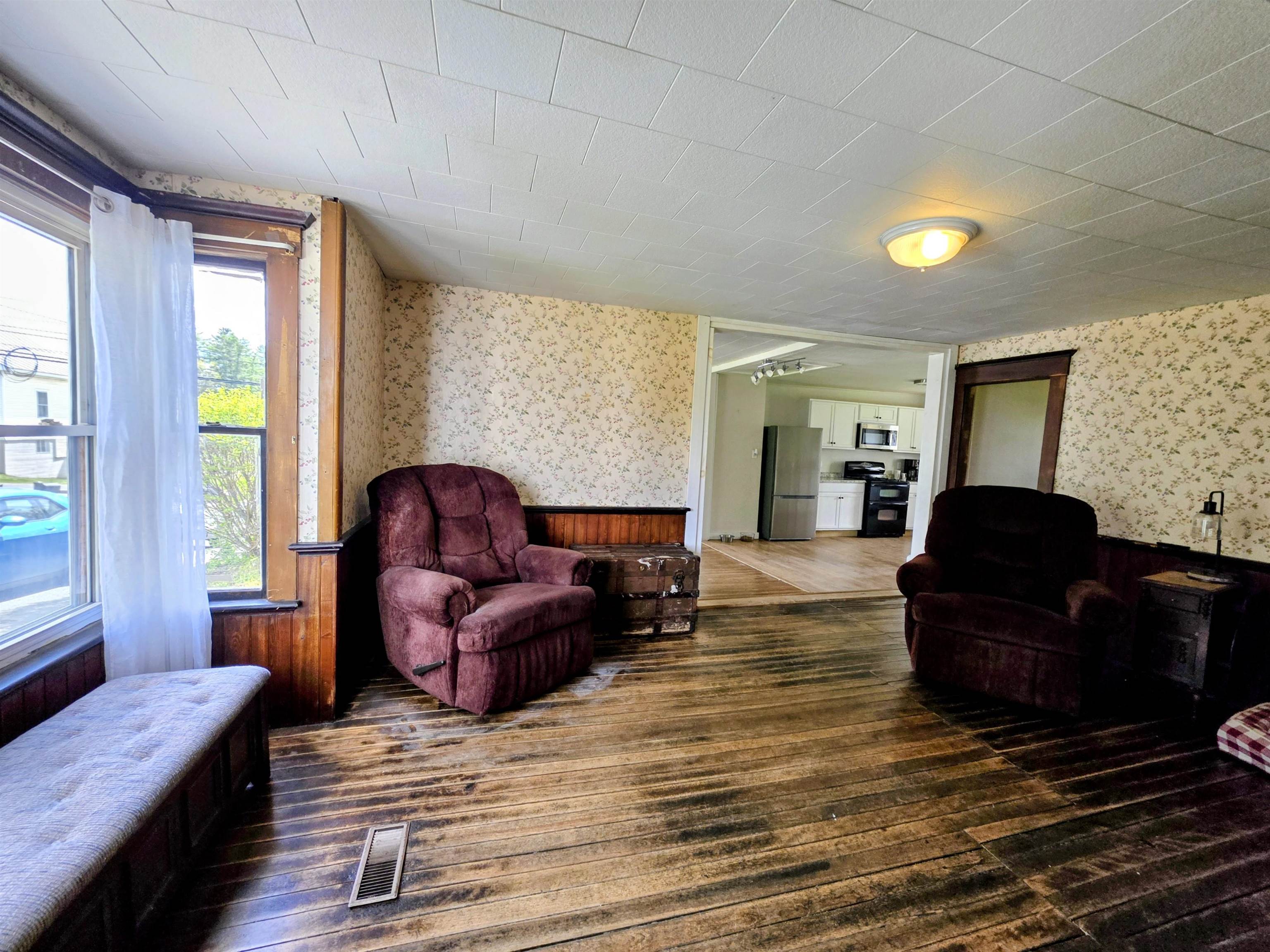 65 Benton Road Property Photo 28