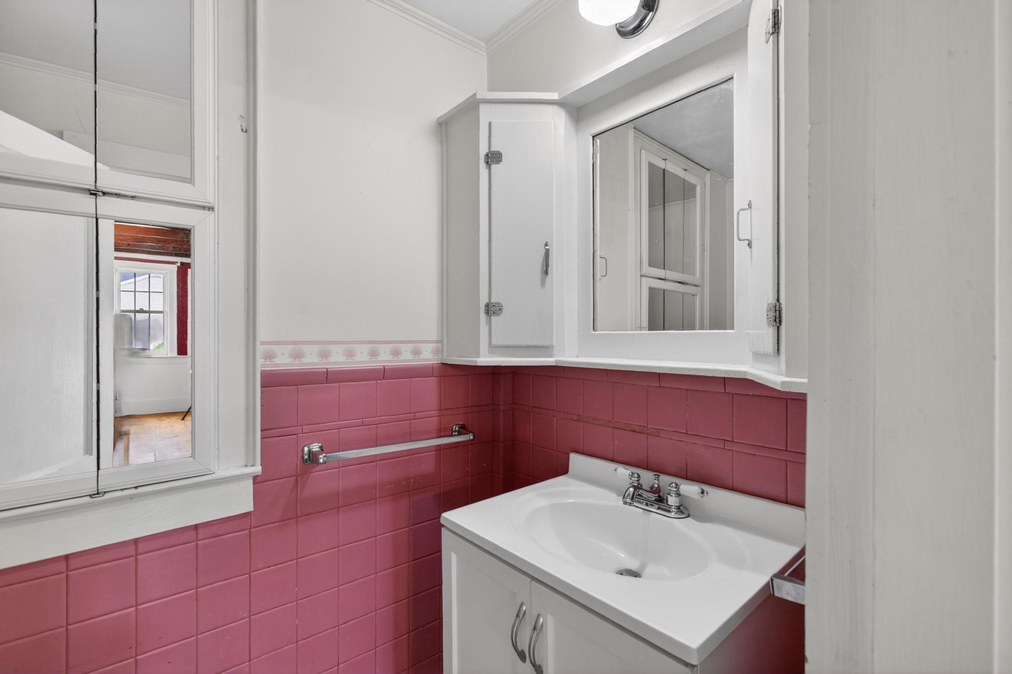 338 N Main Street Property Photo 12