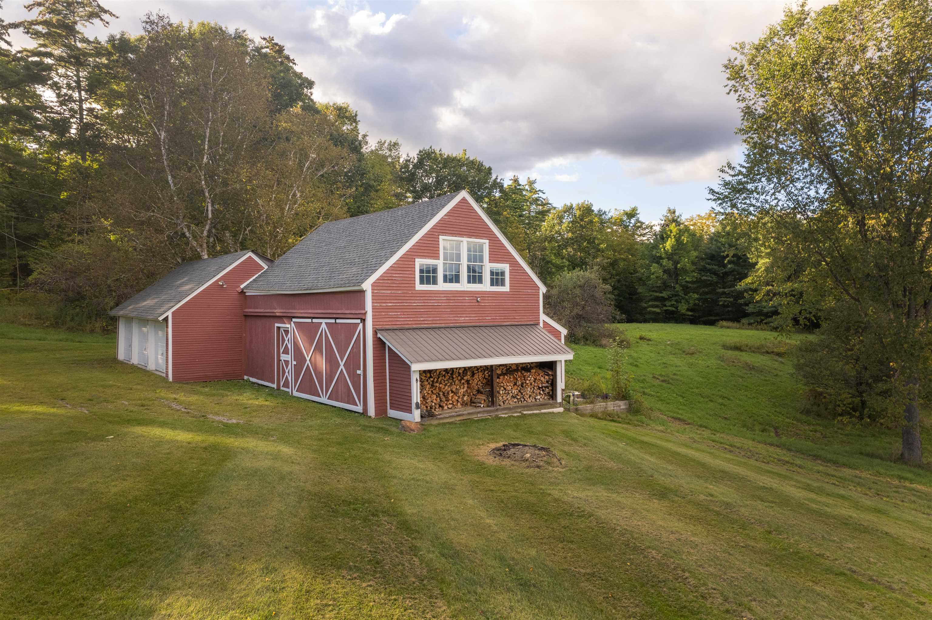 3259 West Hill Road Property Photo 4
