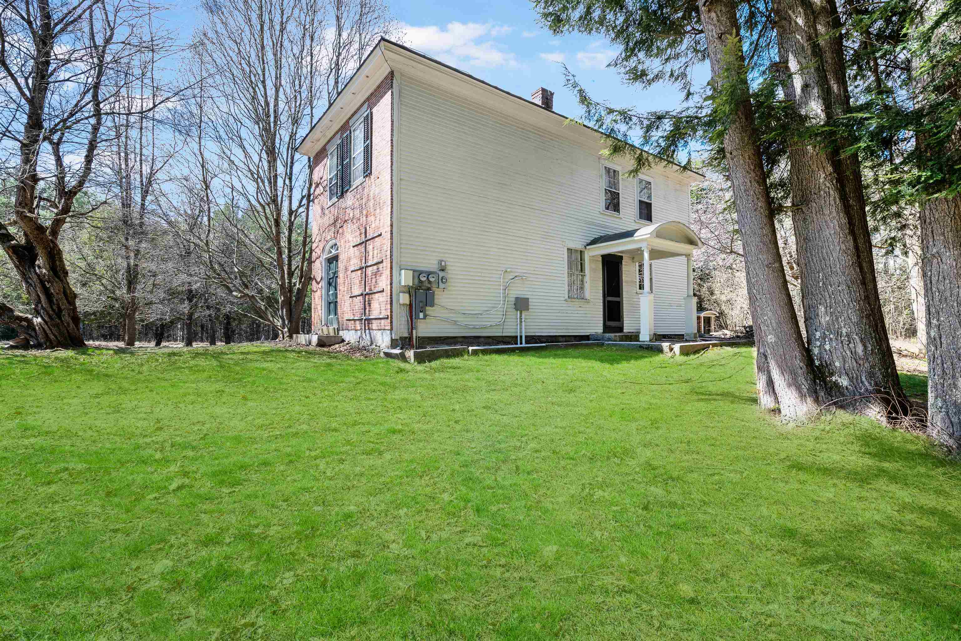 860 Nh Route 175 Property Photo 8
