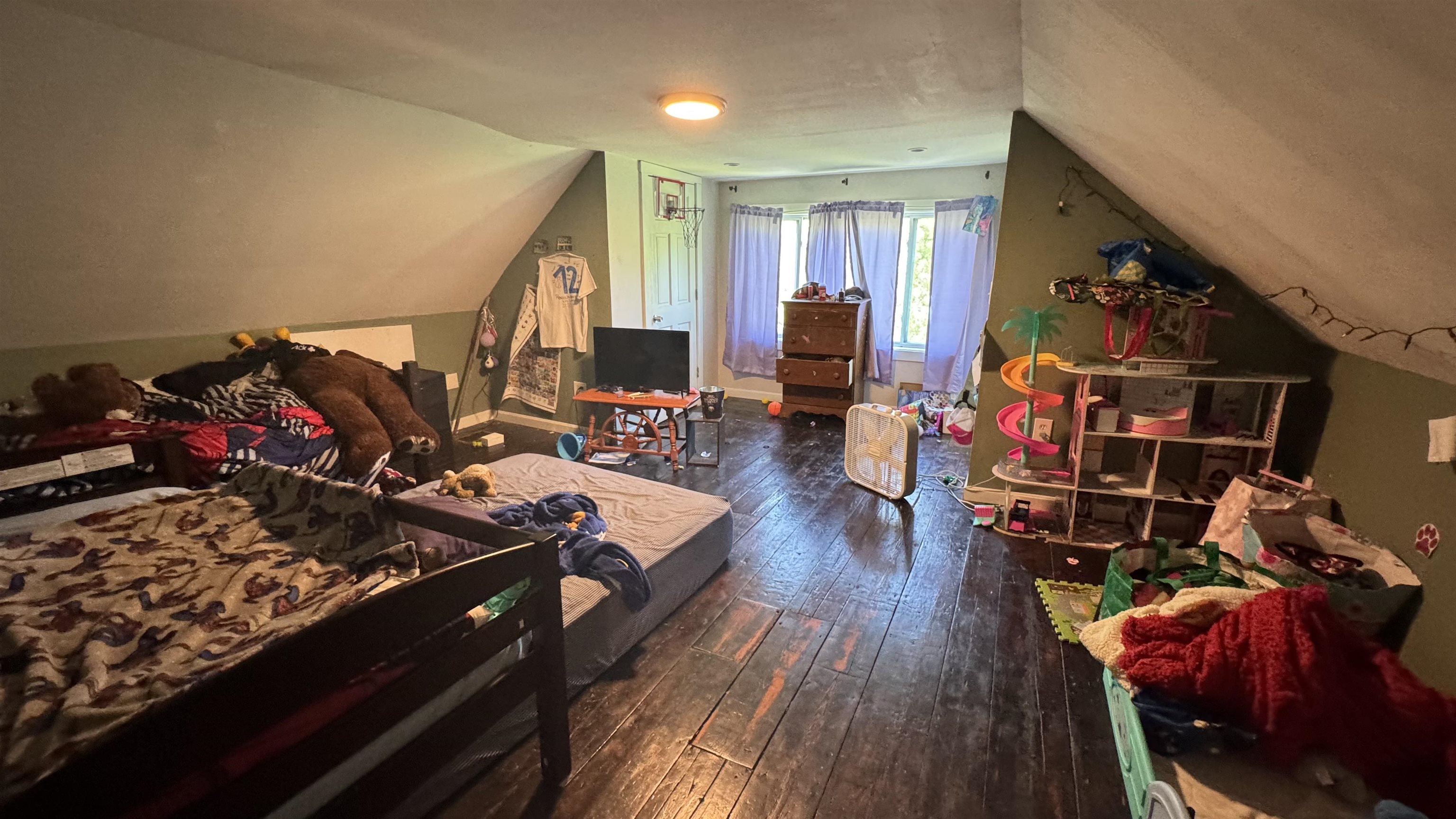12 Park Street Property Photo 11