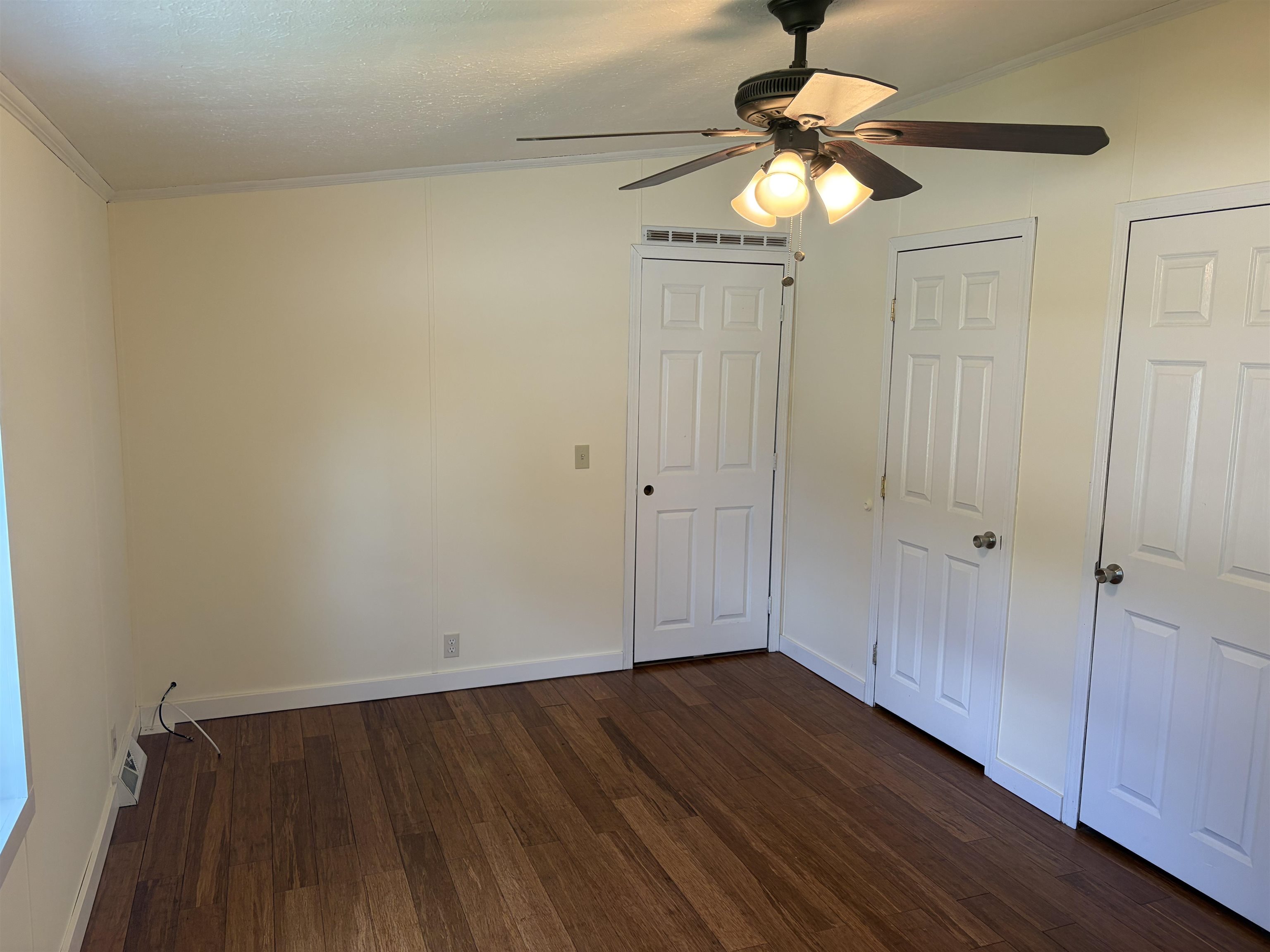 10 Eric Avenue Property Photo 13