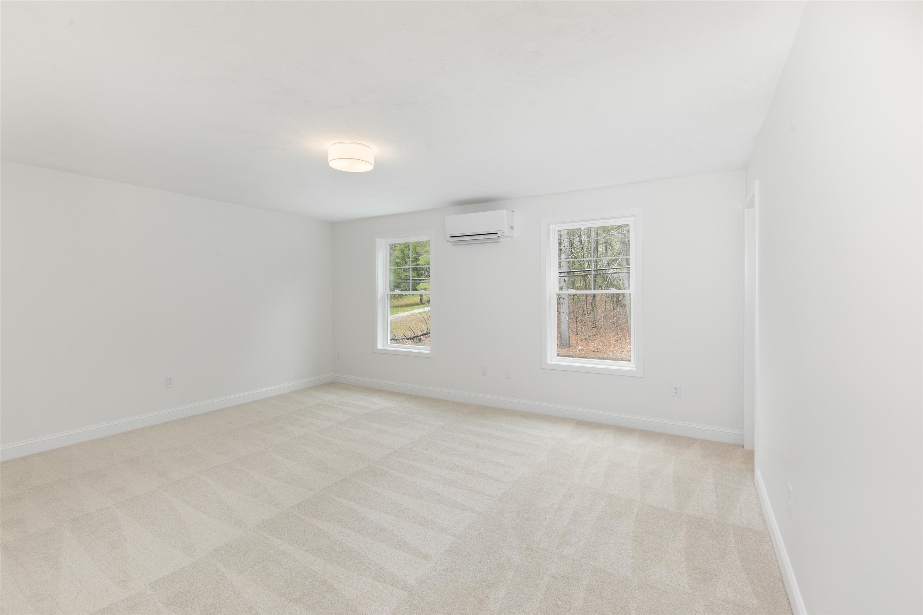 1152 Bridge Street Property Photo 20