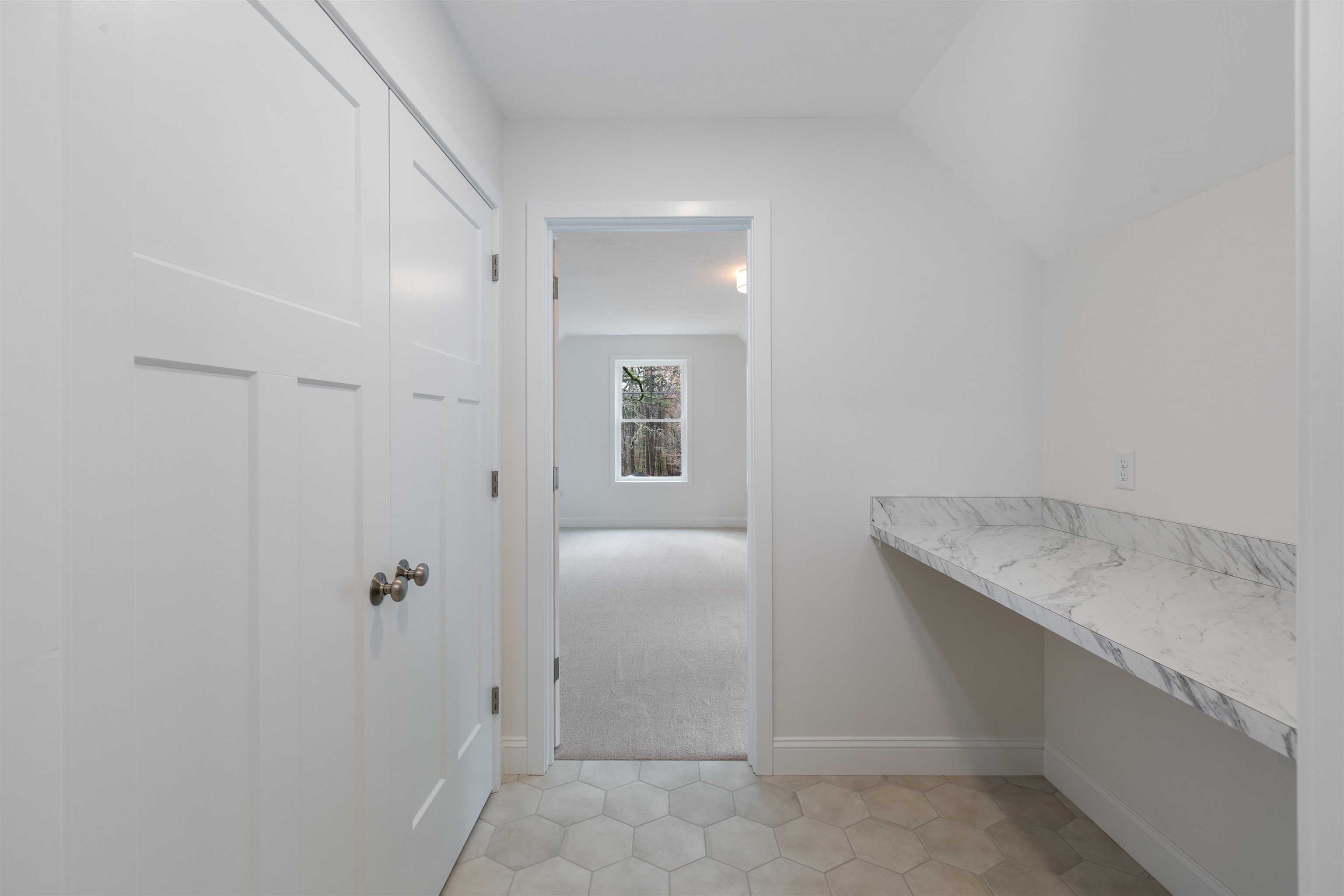 1152 Bridge Street Property Photo 32