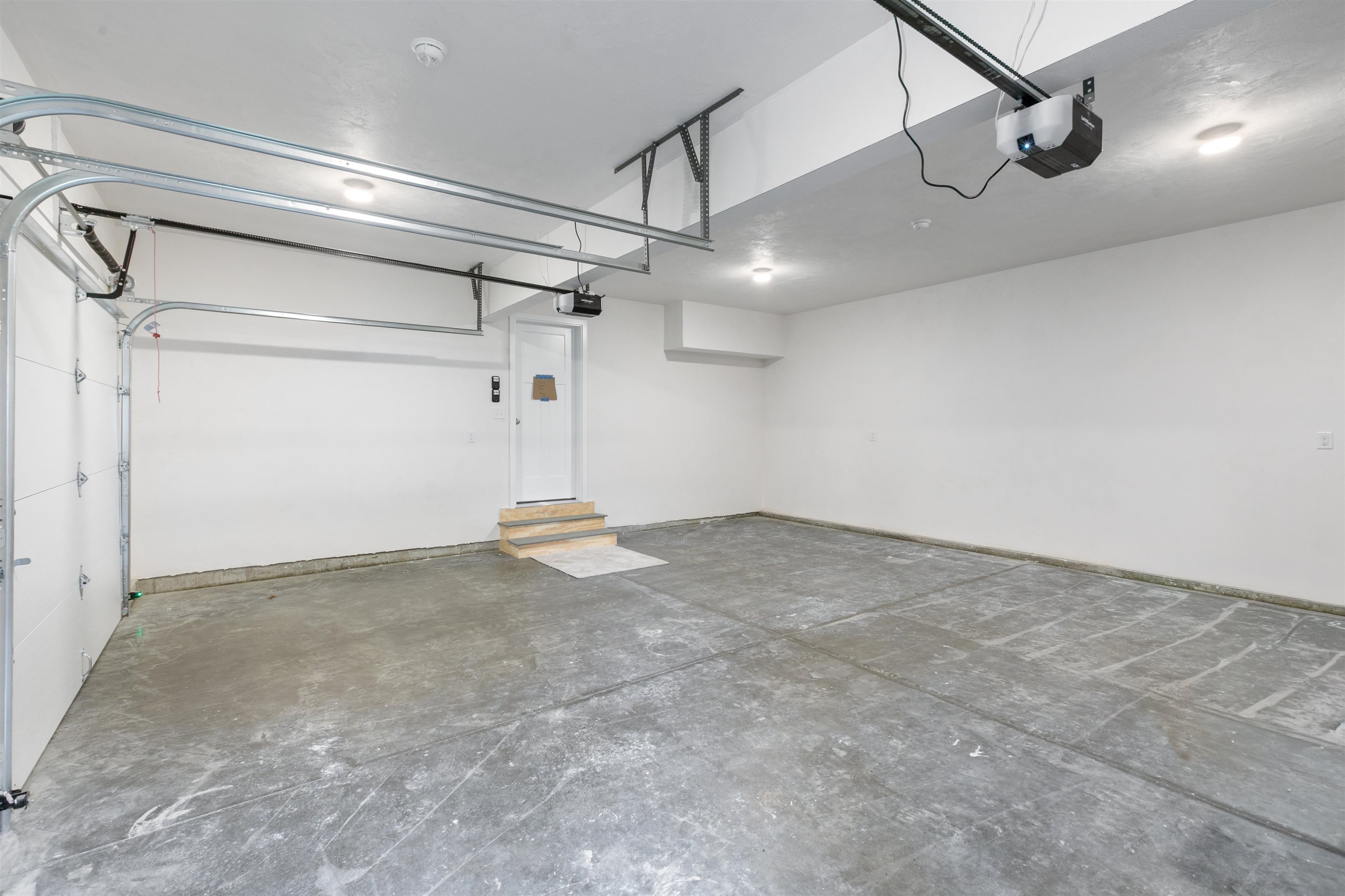 1152 Bridge Street Property Photo 41