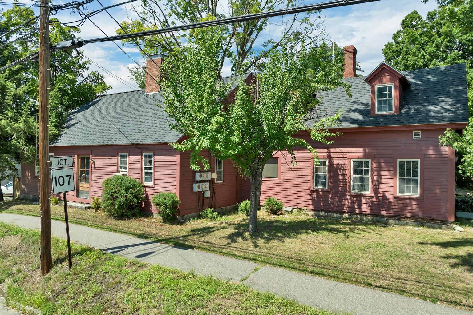 42 Gilford Avenue Property Photo 5