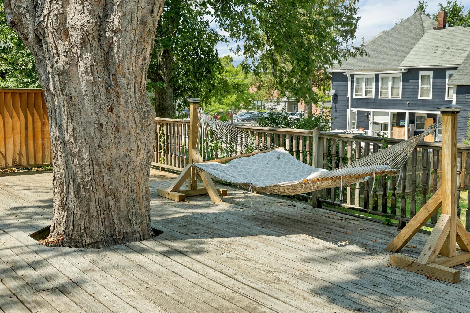 42 Gilford Avenue Property Photo 8
