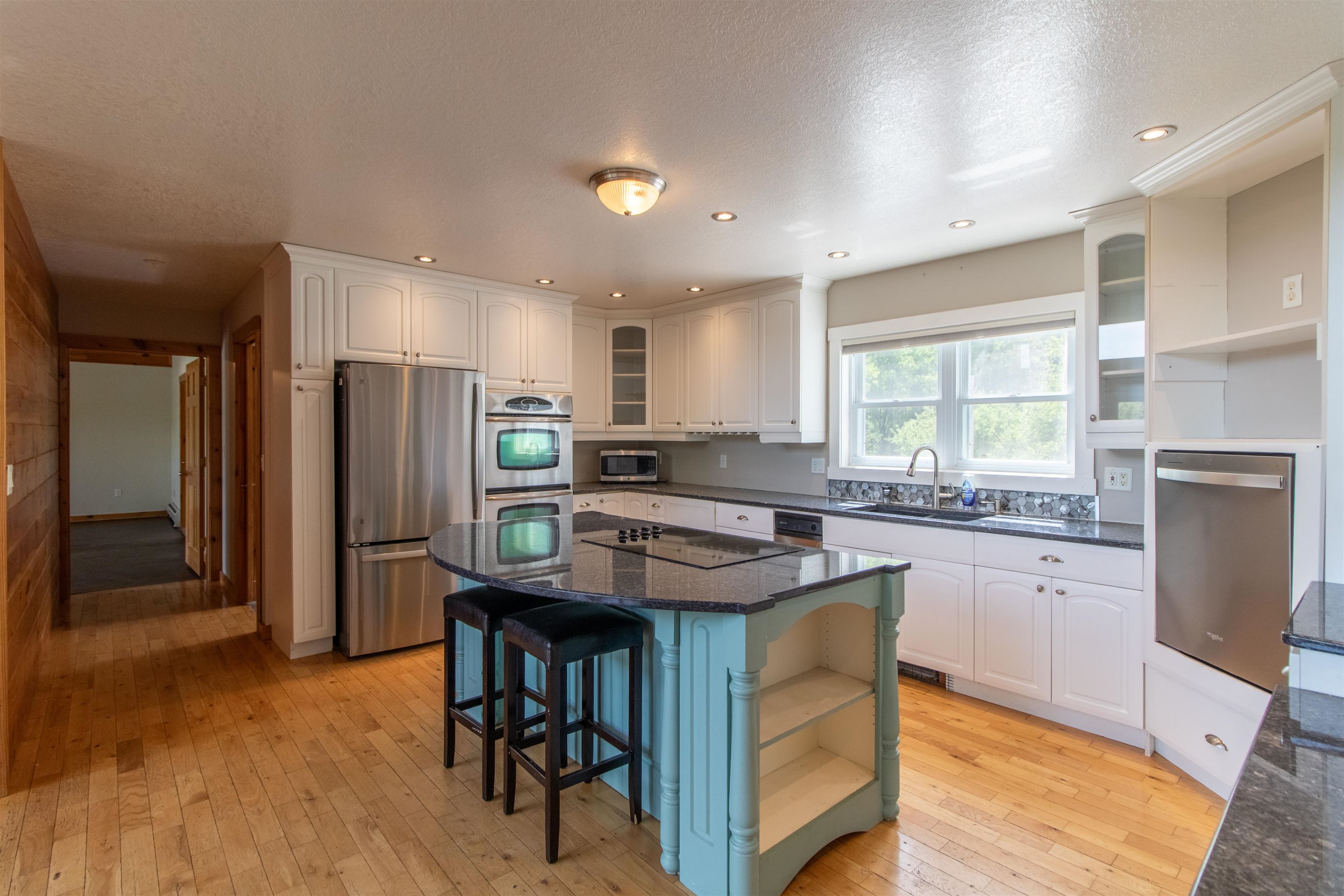 2111 Beebe Road Property Photo 10