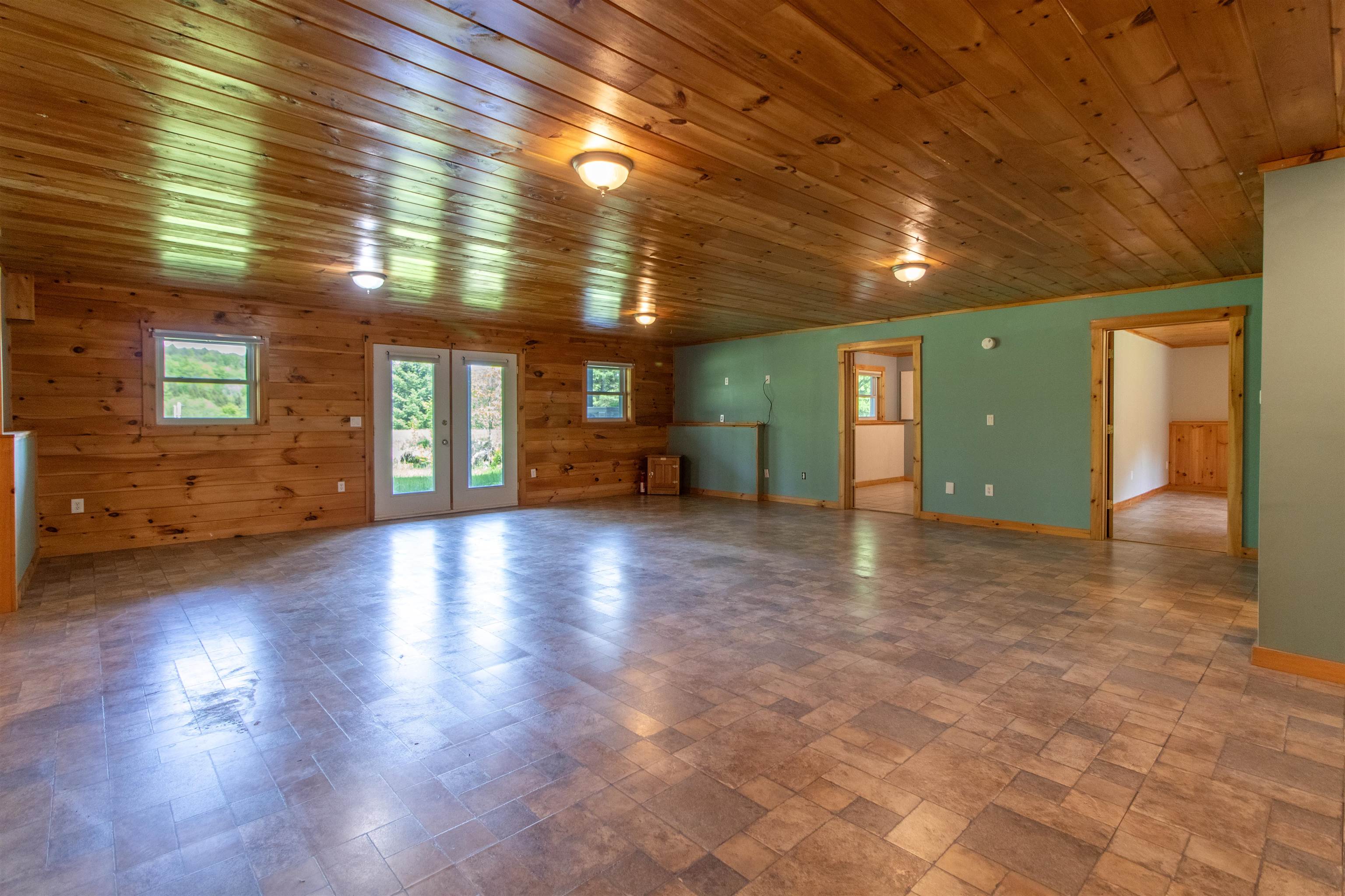 2111 Beebe Road Property Photo 31