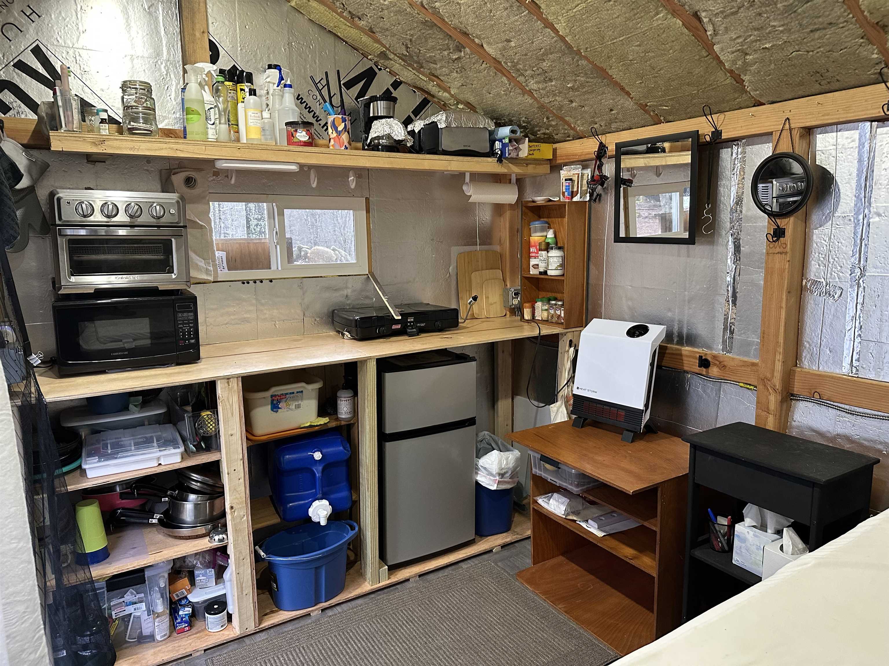 1093 Old Bow Road Property Photo 2