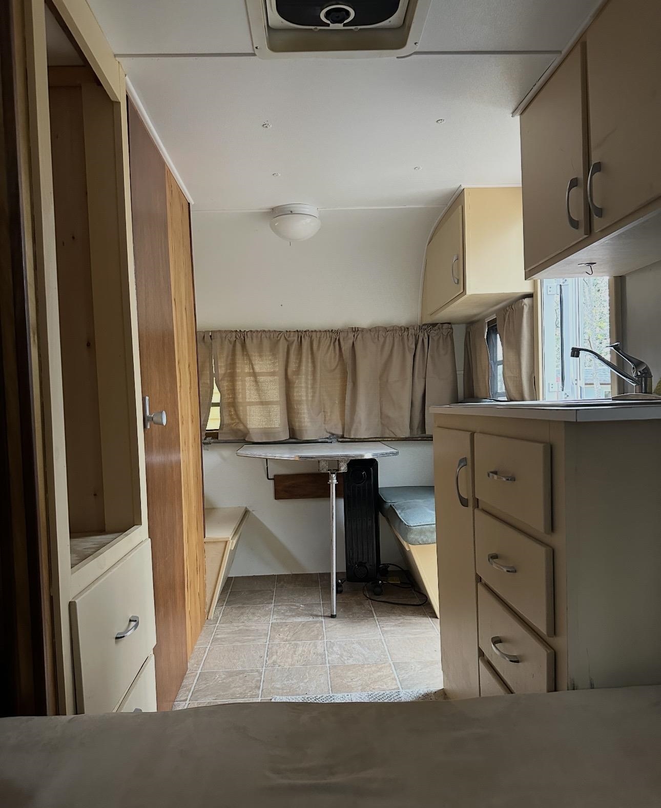 1093 Old Bow Road Property Photo 14