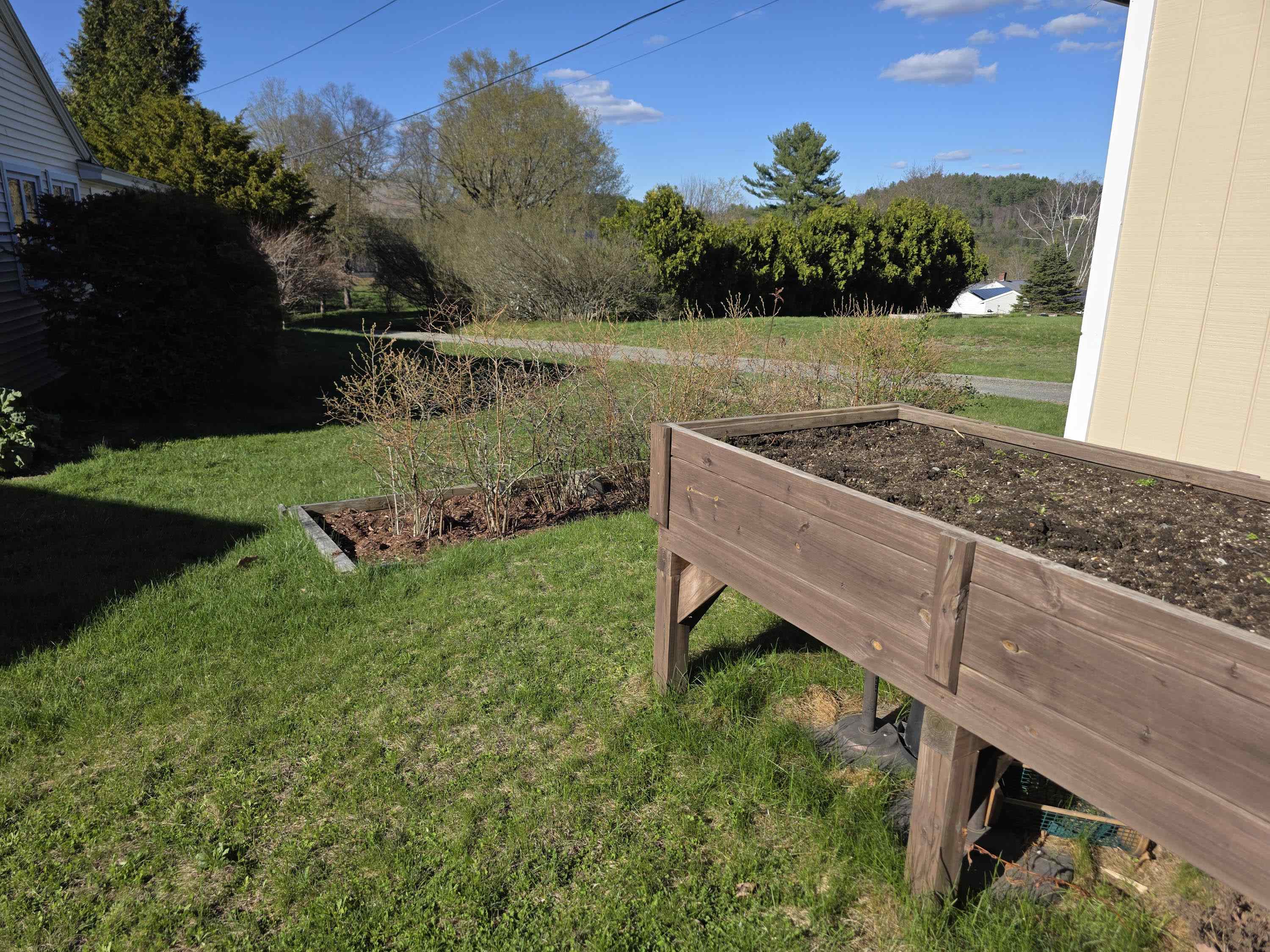171 Green Meadow Property Photo 9