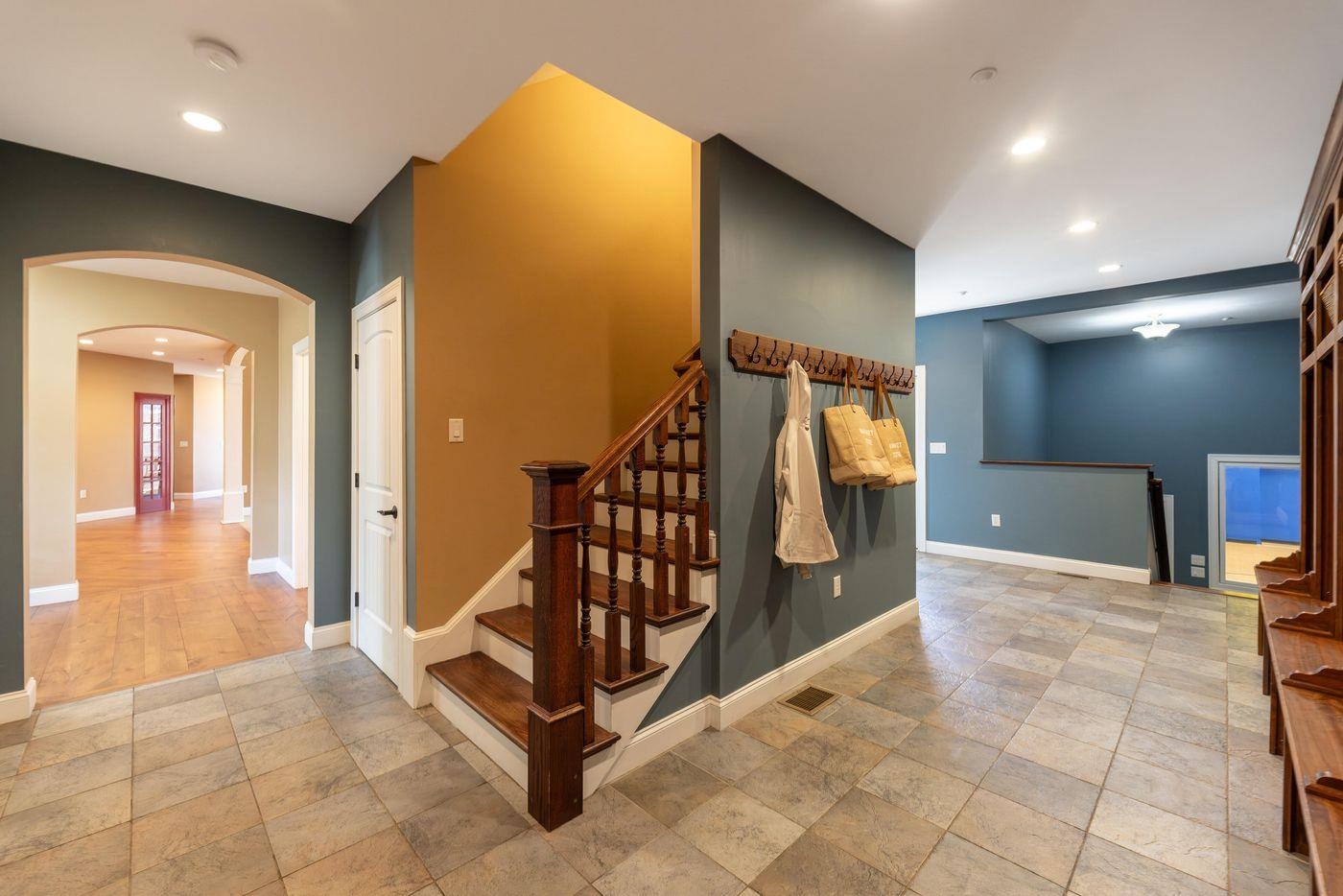 6 Crescent Drive Property Photo 42