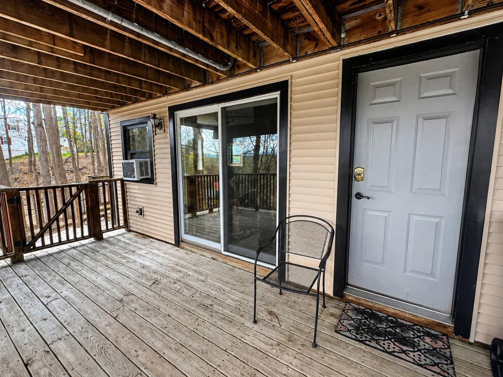 132 Rivermount Terrace Property Photo 27