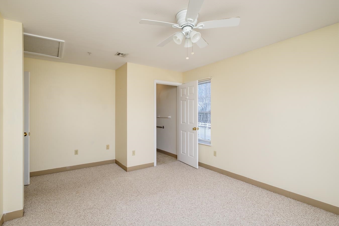 3 Tampa Drive Property Photo 21