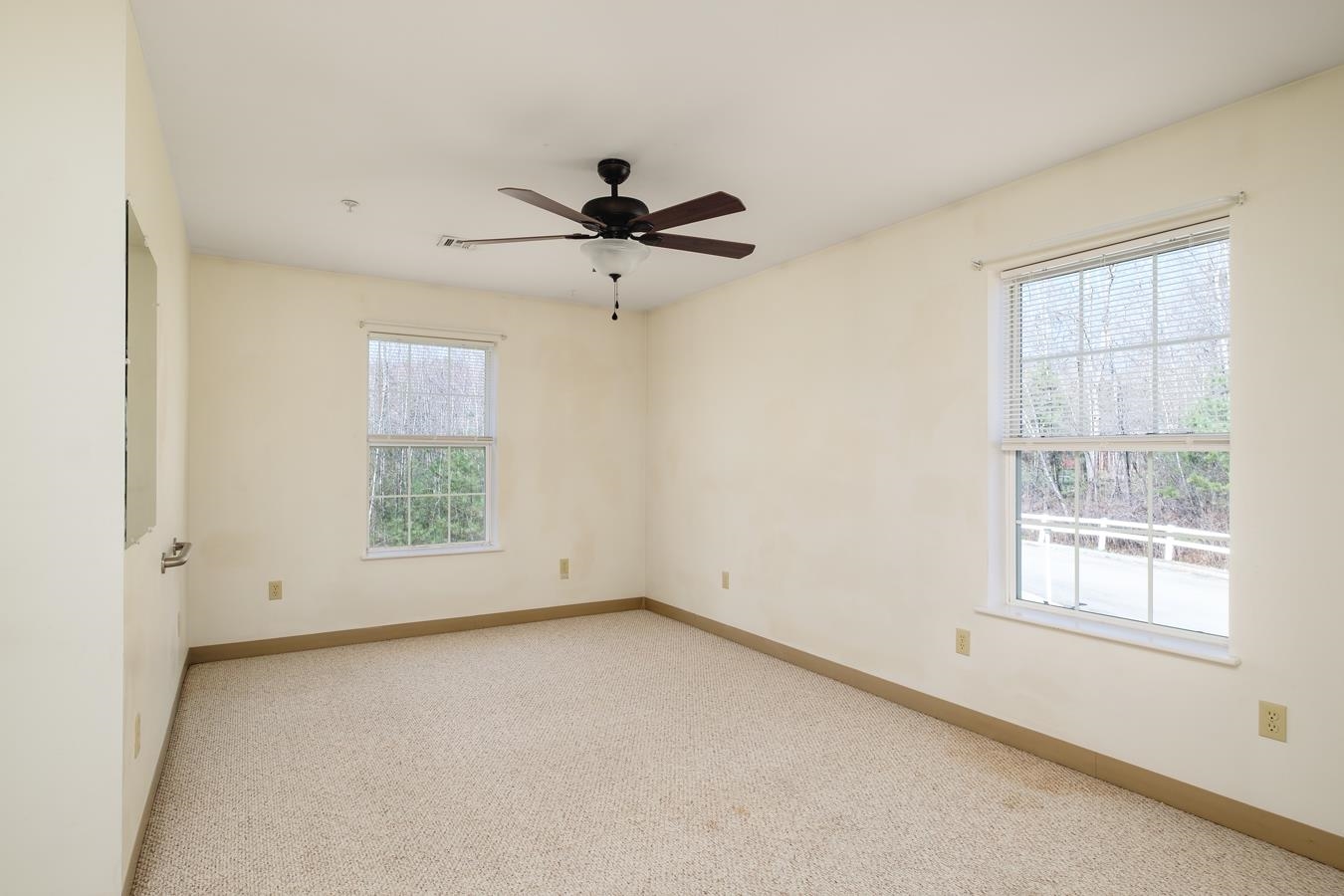 3 Tampa Drive Property Photo 24