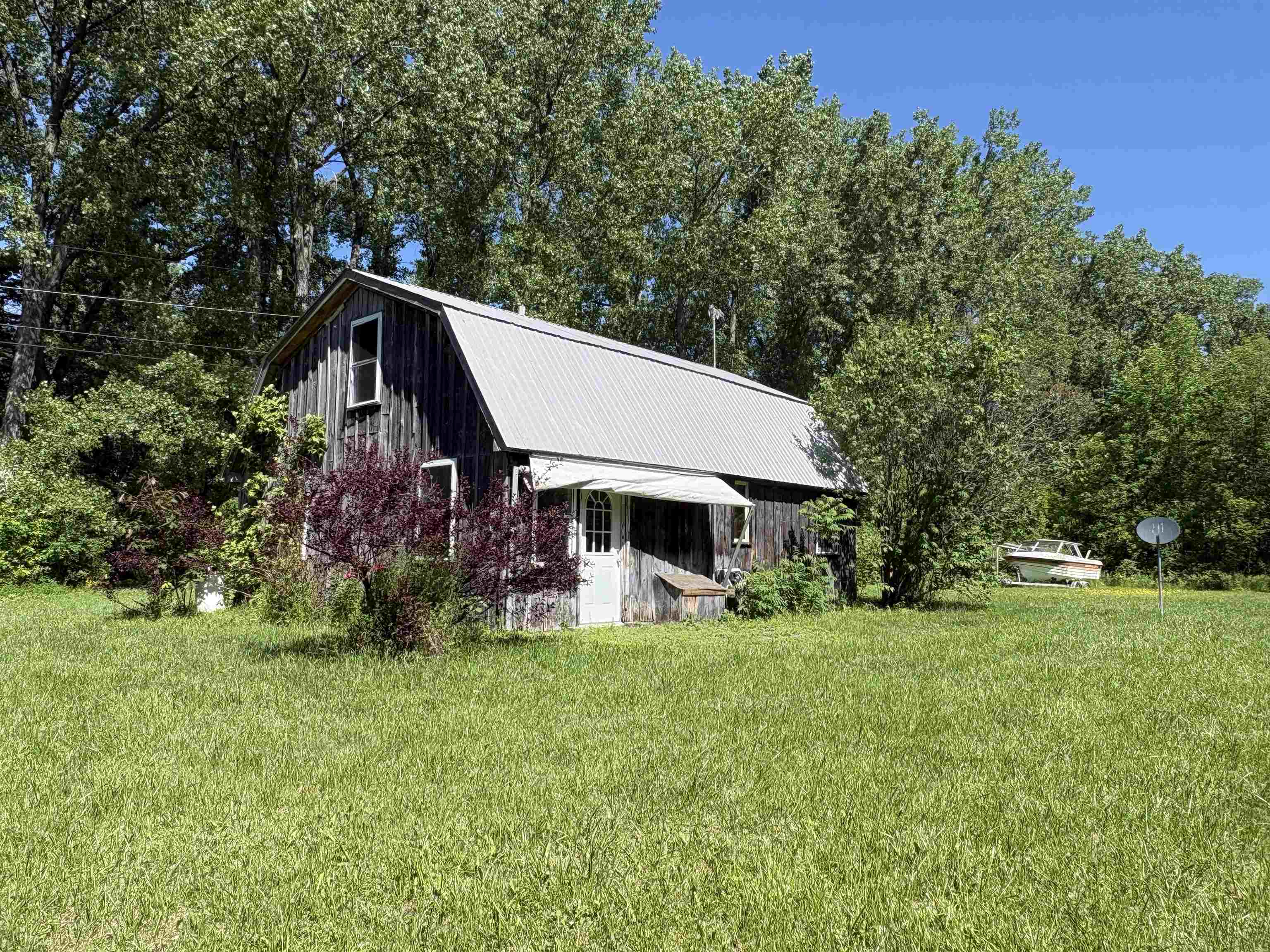 255 Canal Lane Property Photo 8
