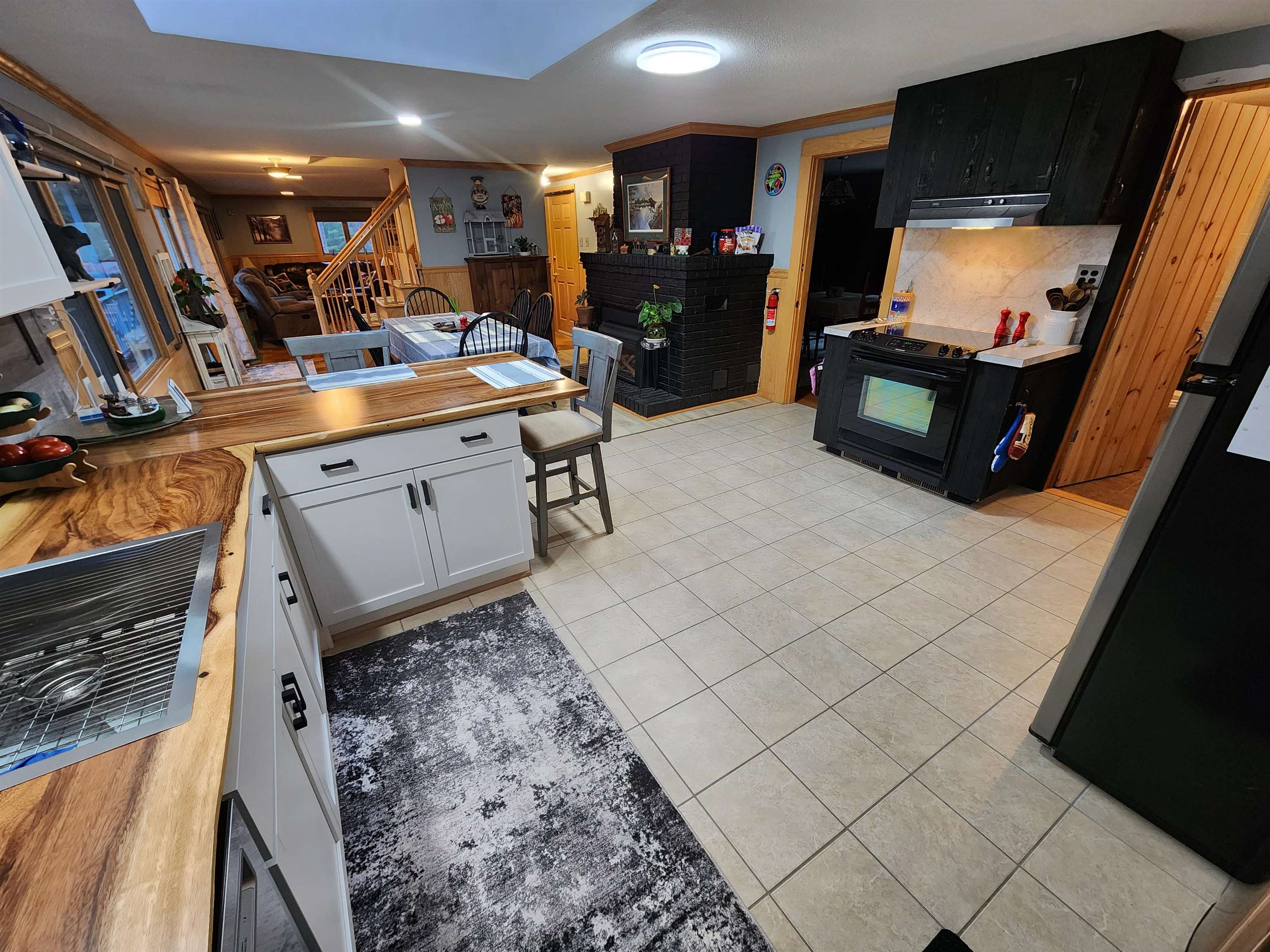63 Hall Road Property Photo 3