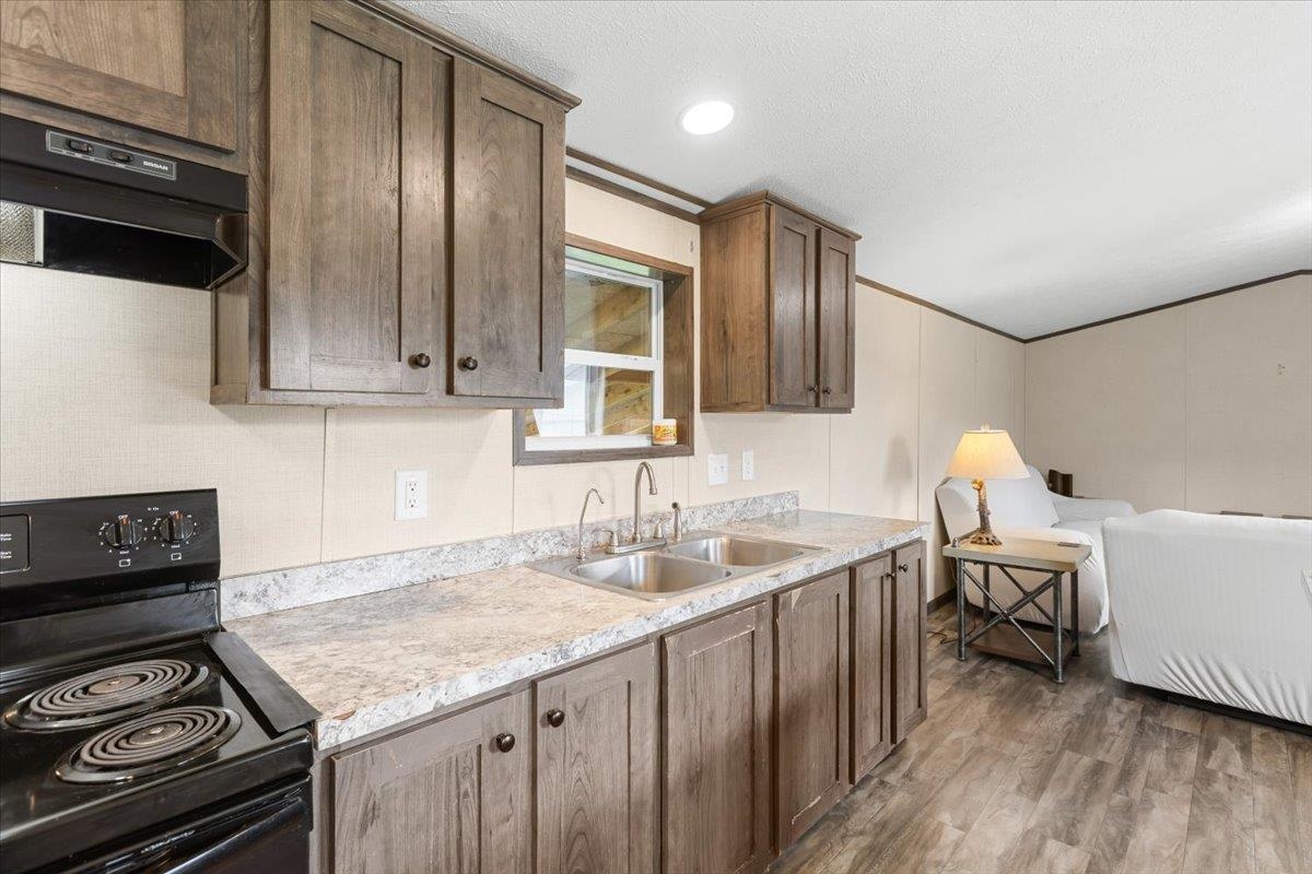 699 Route 122 Property Photo 17