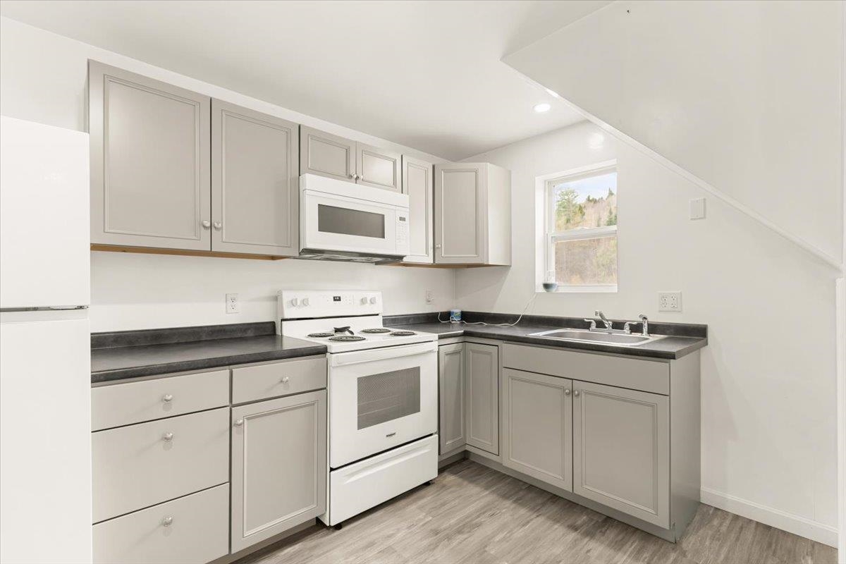 699 Route 122 Property Photo 28