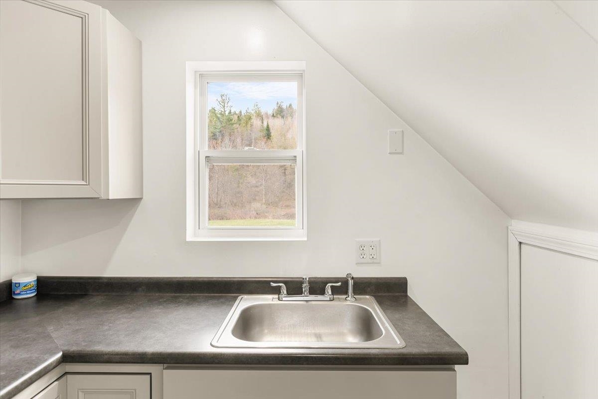 699 Route 122 Property Photo 29