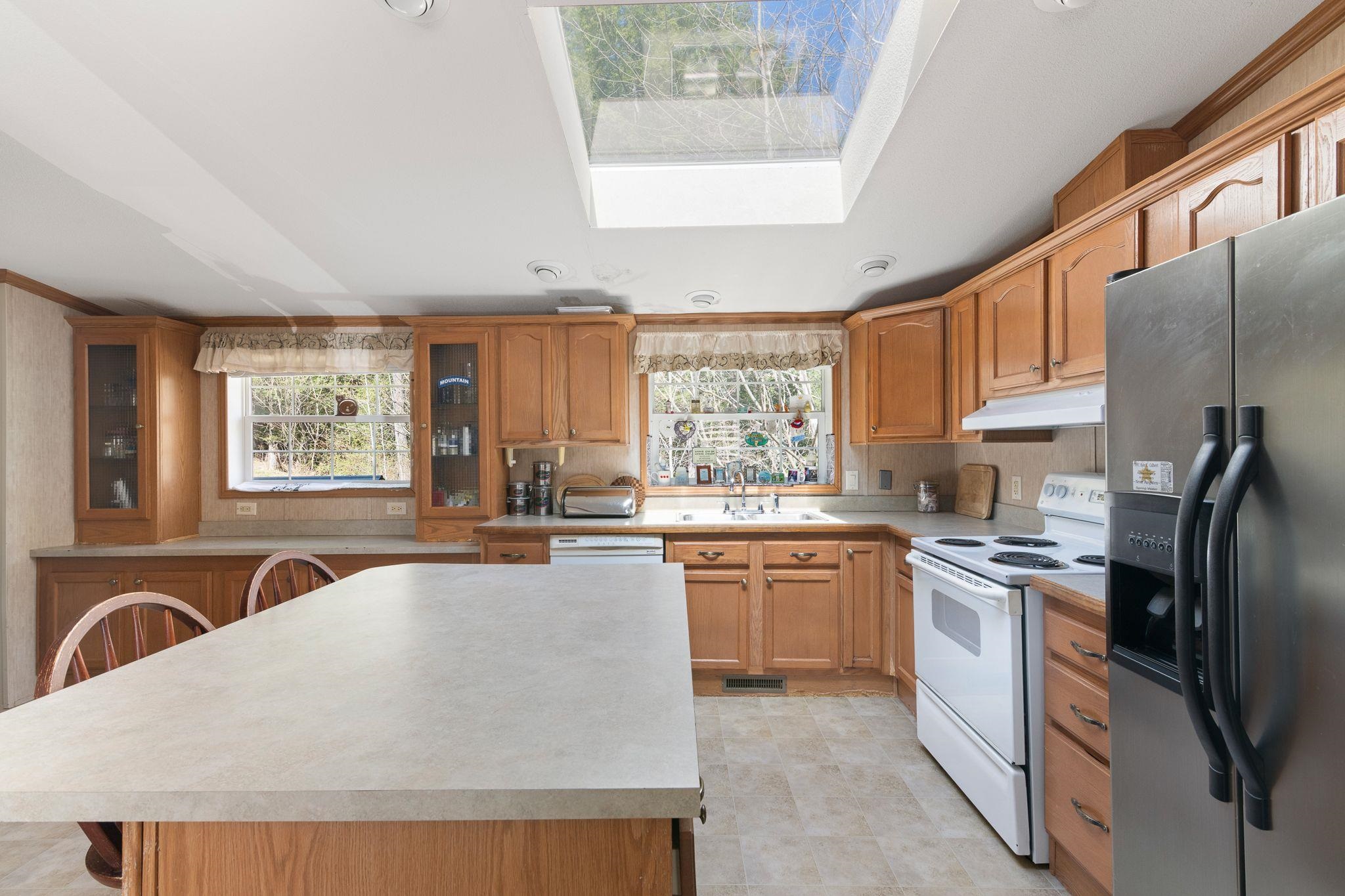 12 Autumn Gem Drive Property Photo 5