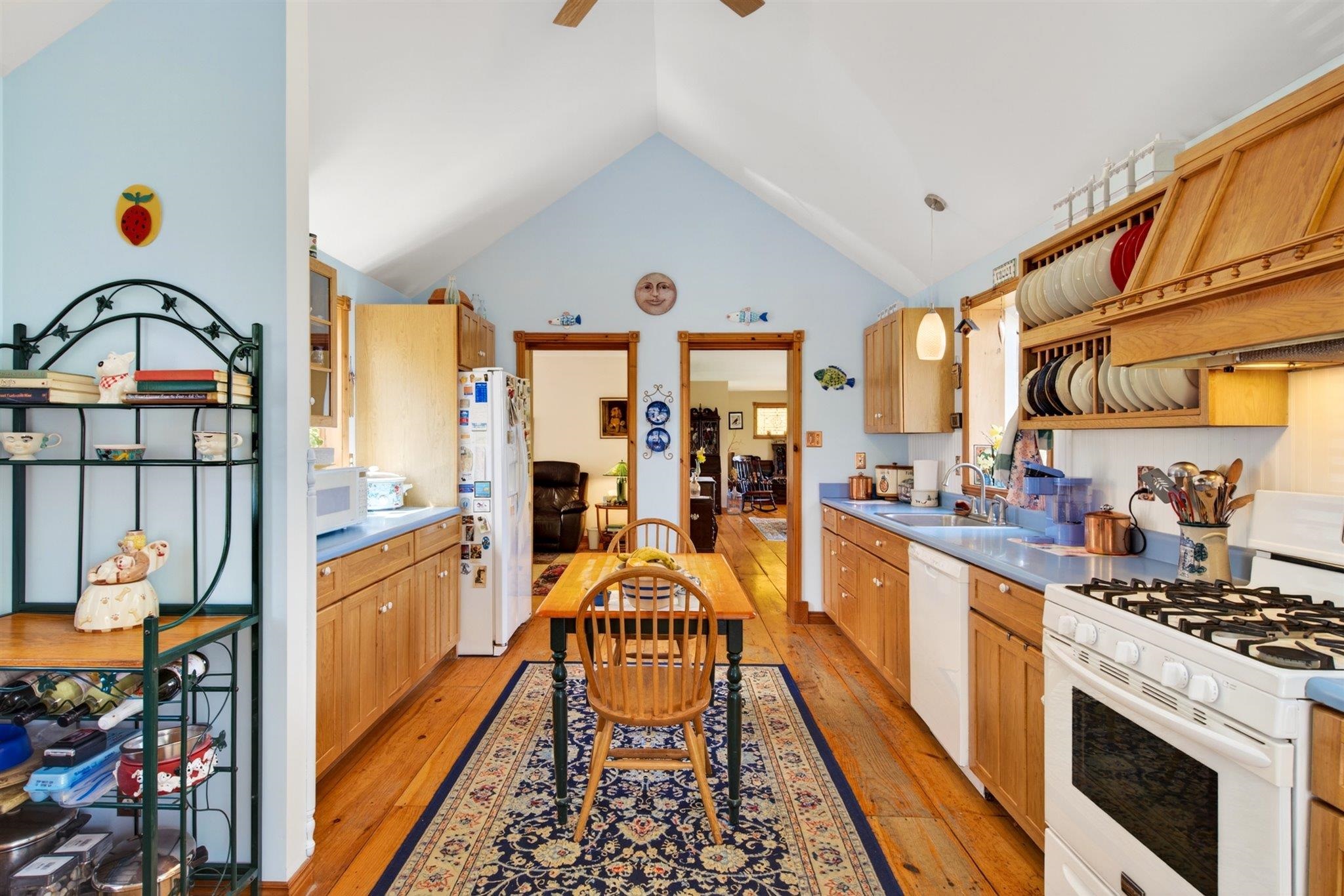 142 Schenkar Road Property Photo 16