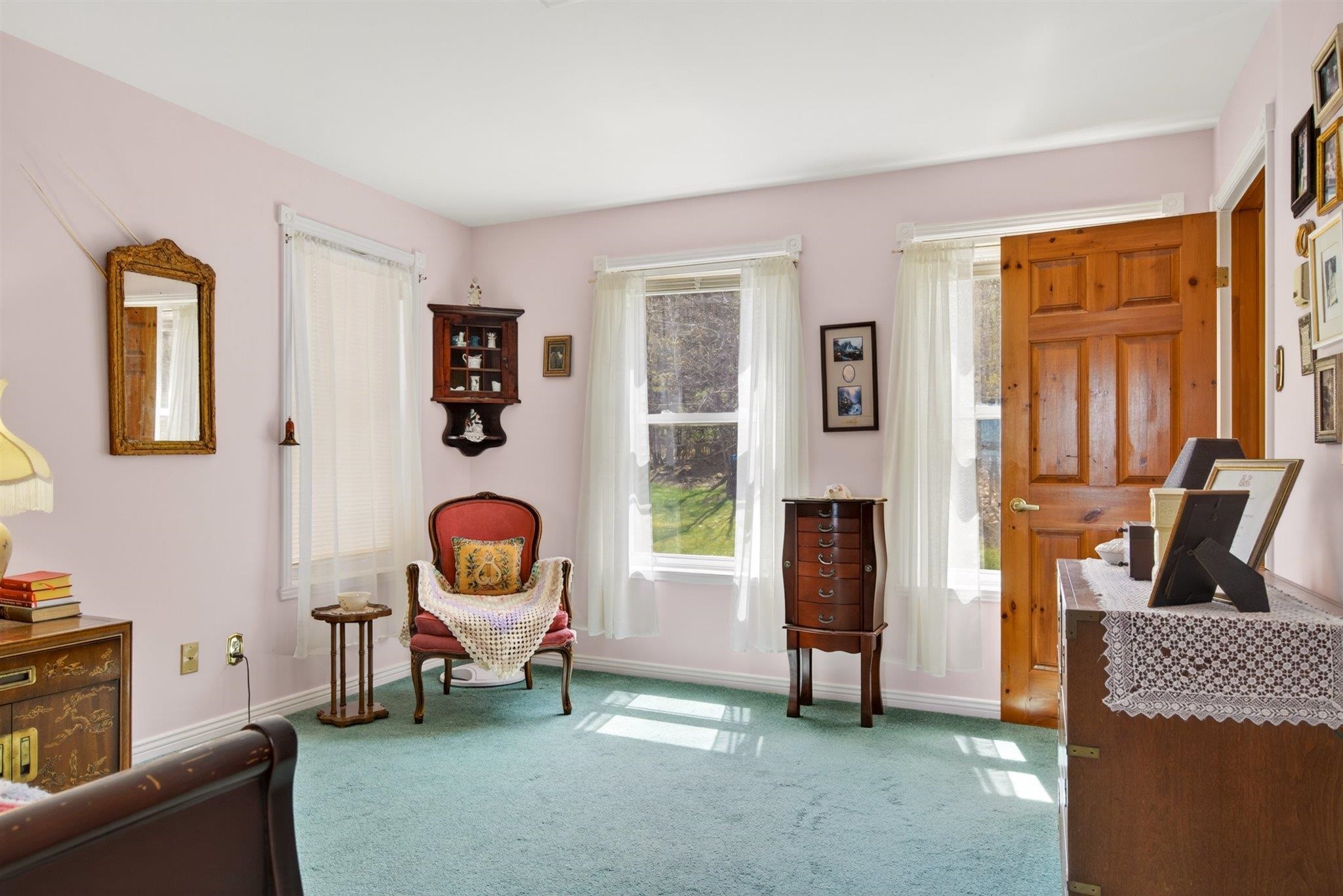 142 Schenkar Road Property Photo 33