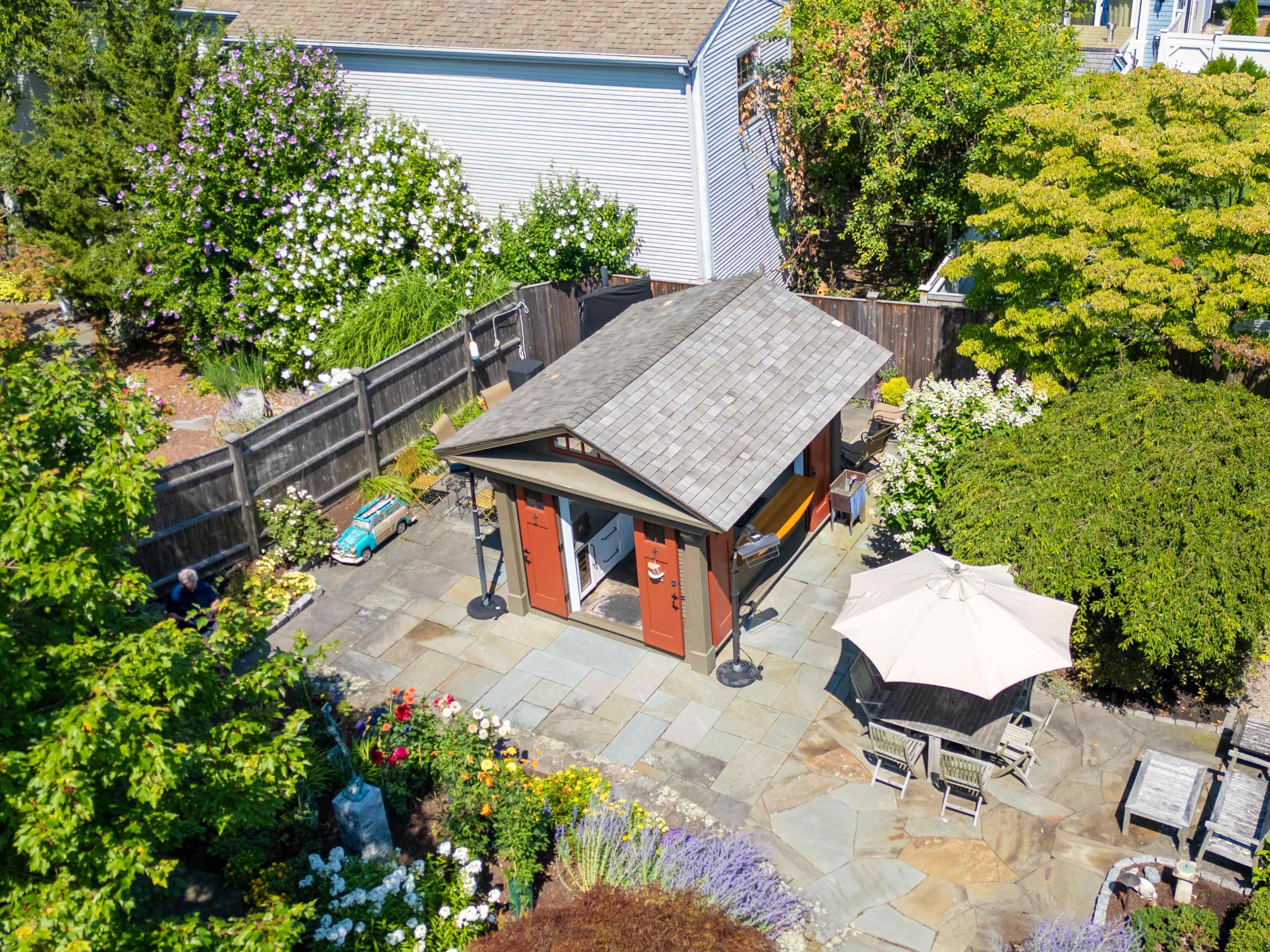 171 Gates Street Property Photo 10