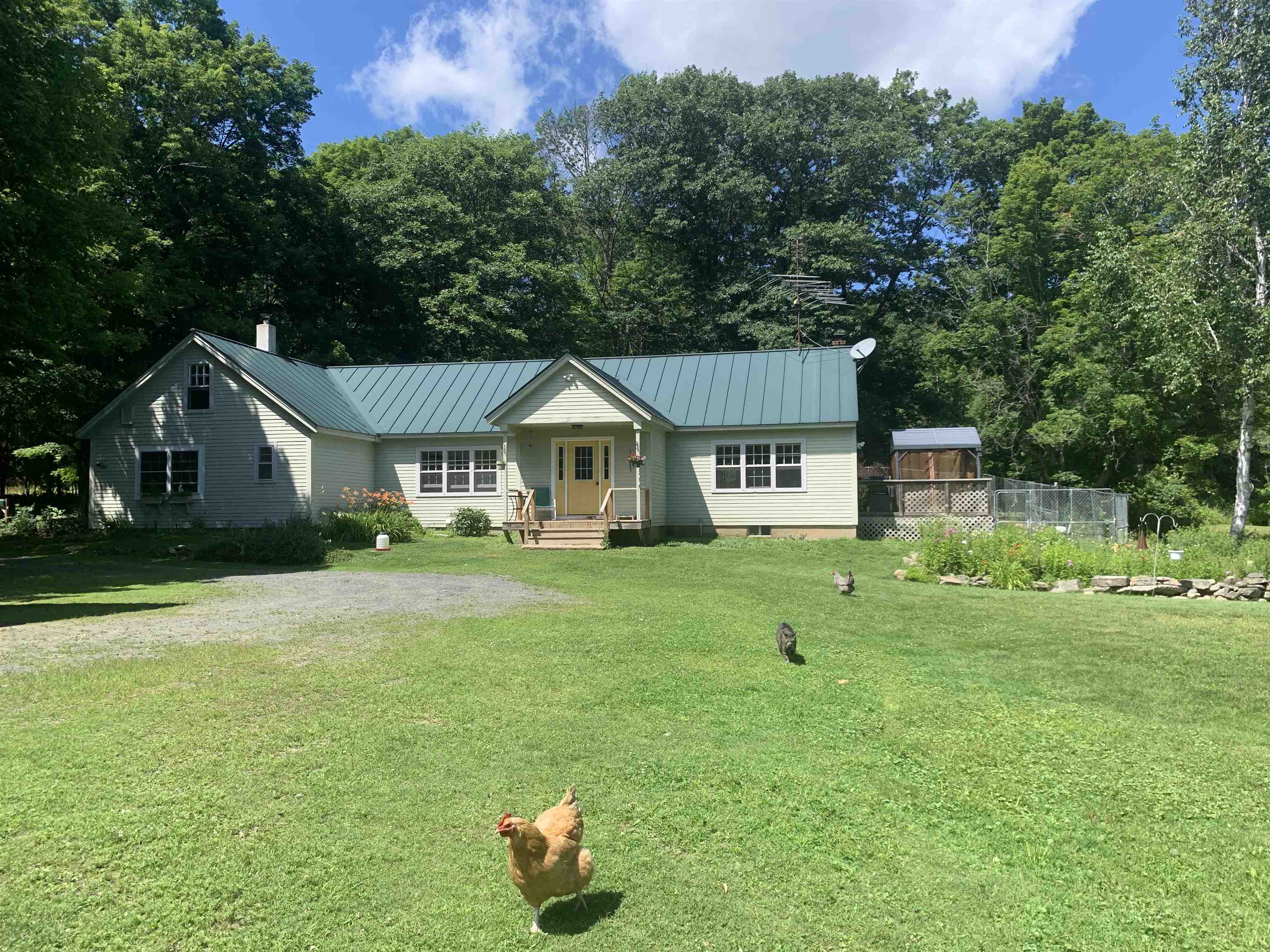 27 Bear Pond Road Property Photo 1