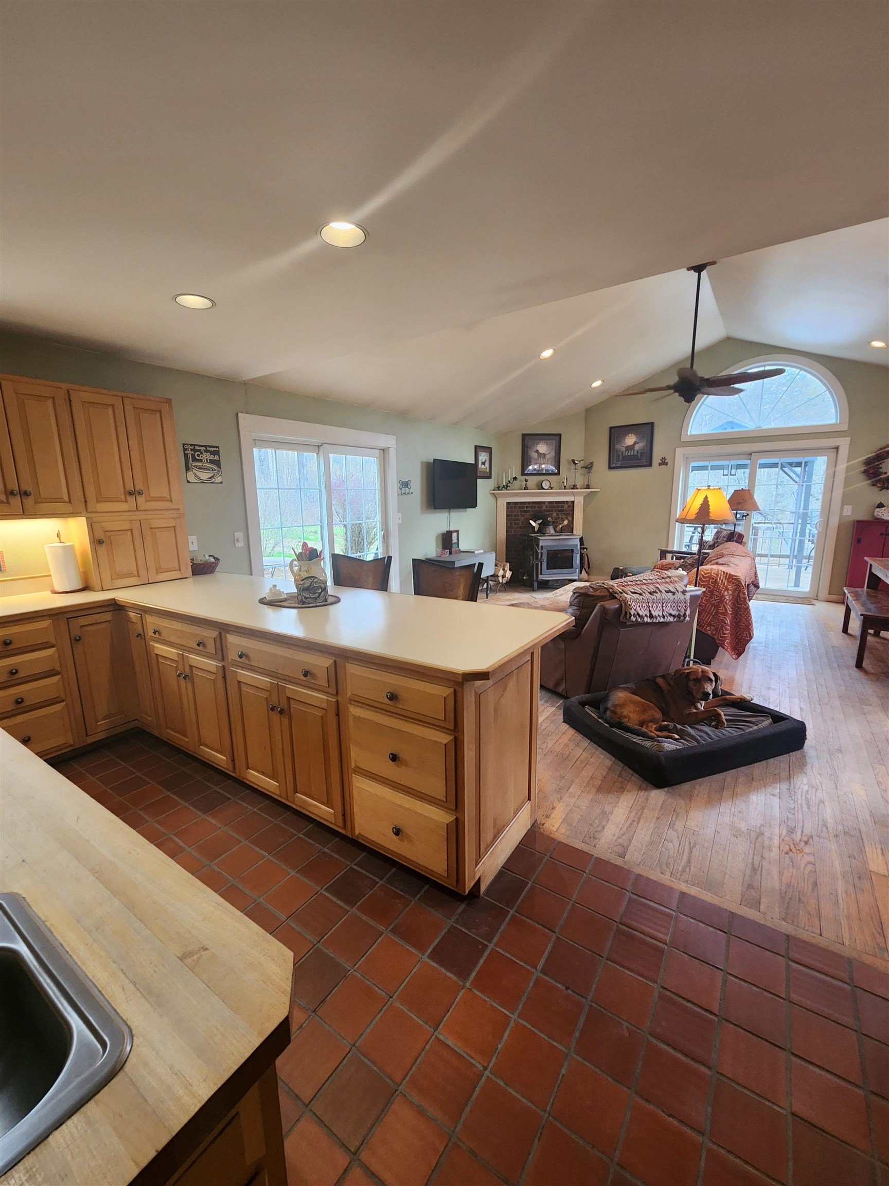 27 Bear Pond Road Property Photo 6