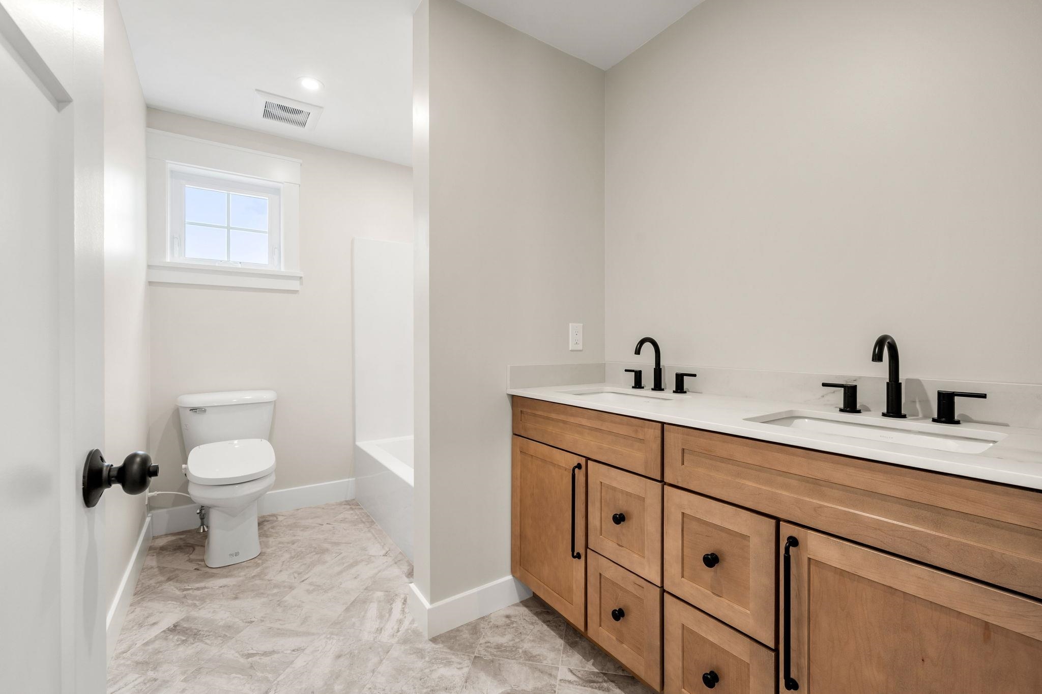 12-41 Knoll Crest Drive Property Photo 36
