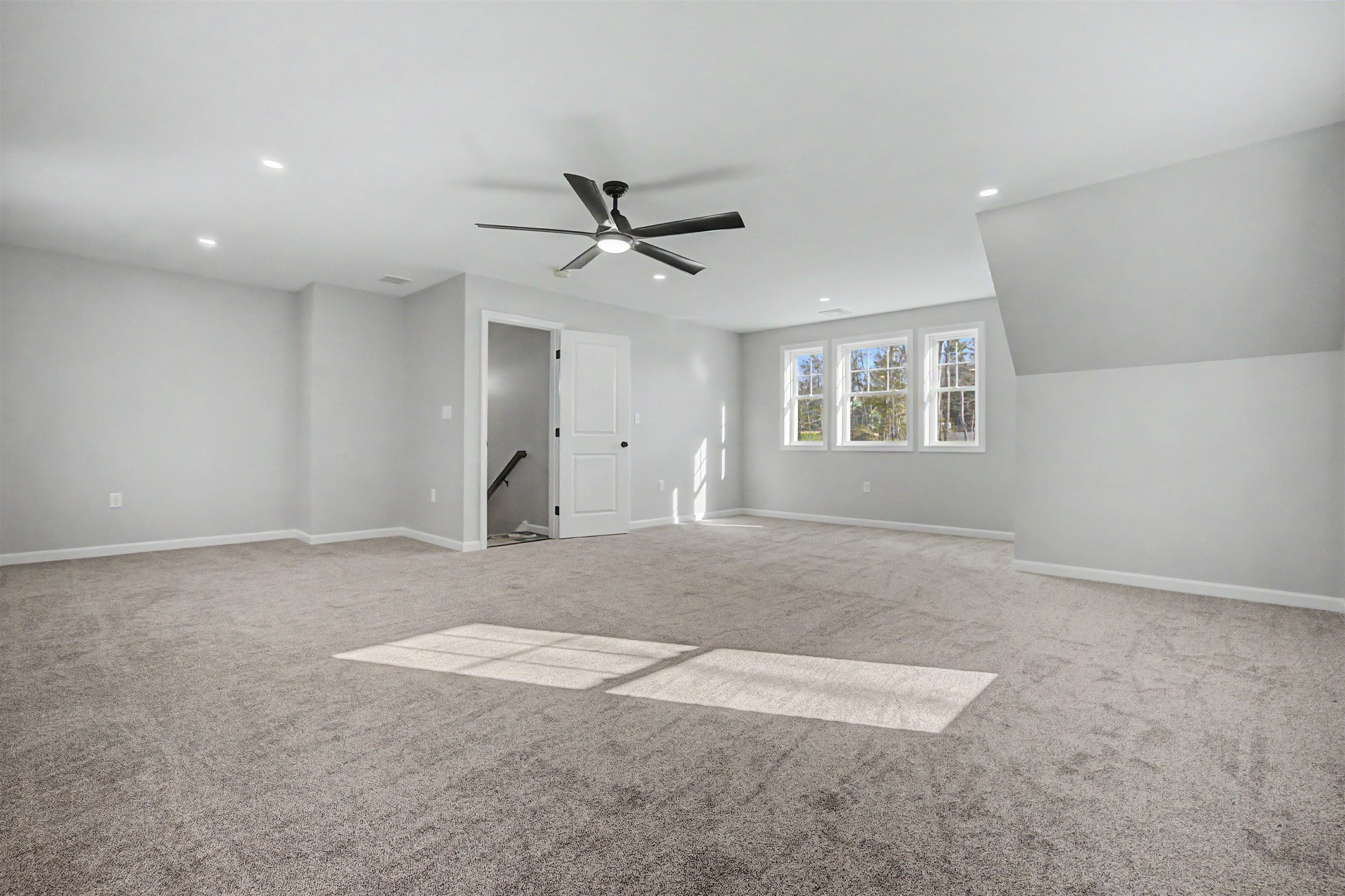 5 Blaisdell Court Property Photo 24