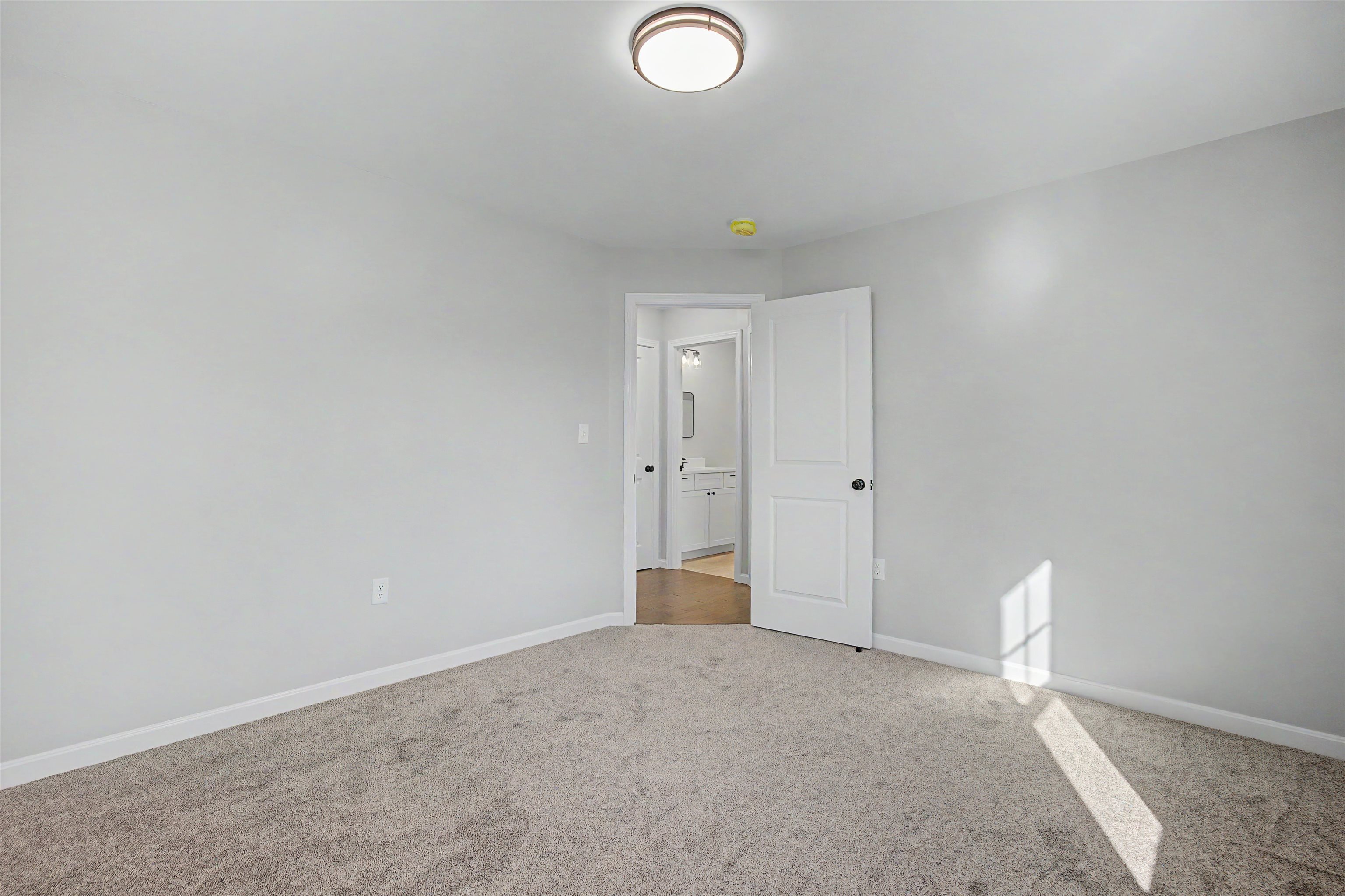 5 Blaisdell Court Property Photo 37