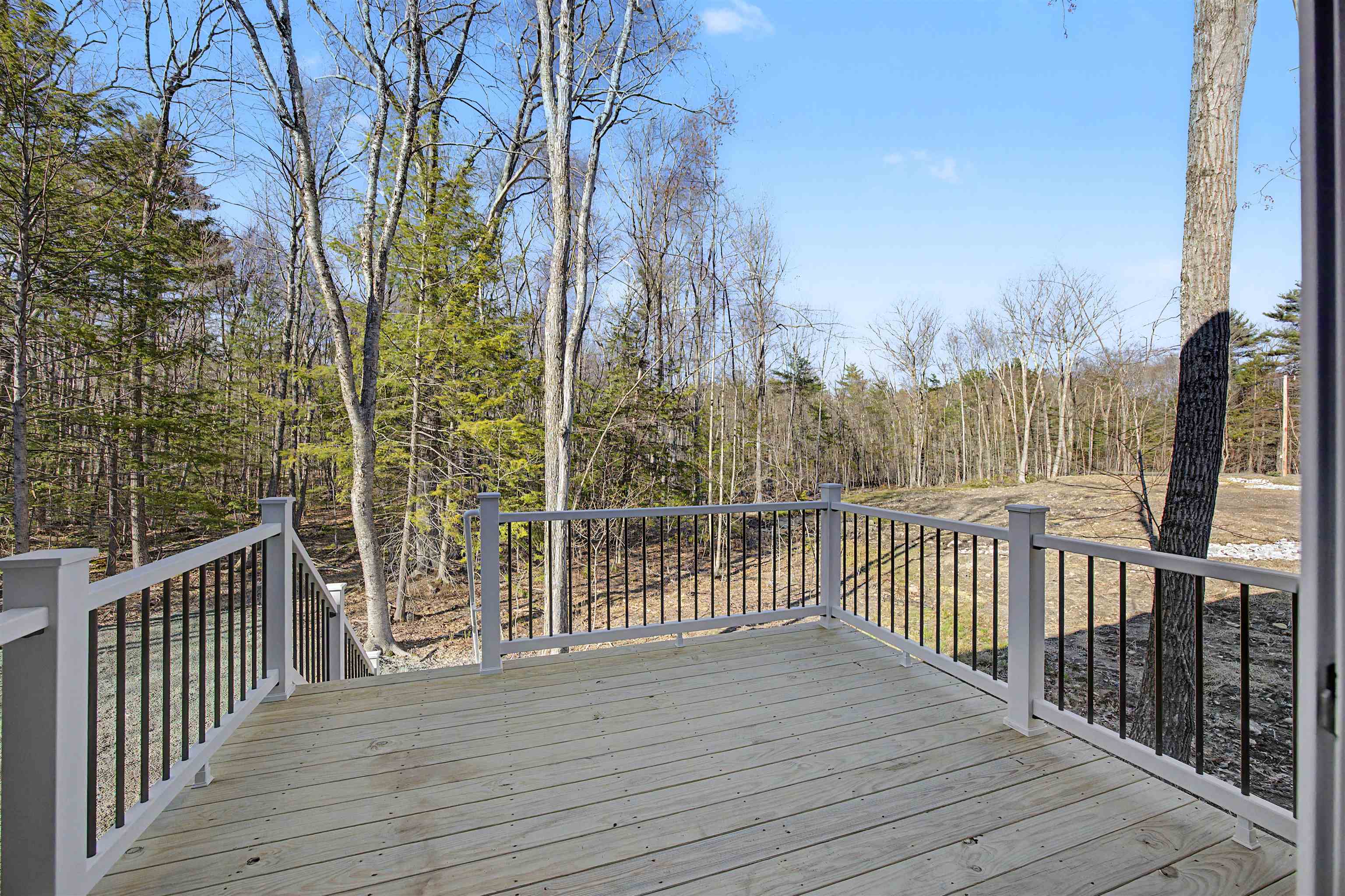 5 Blaisdell Court Property Photo 45