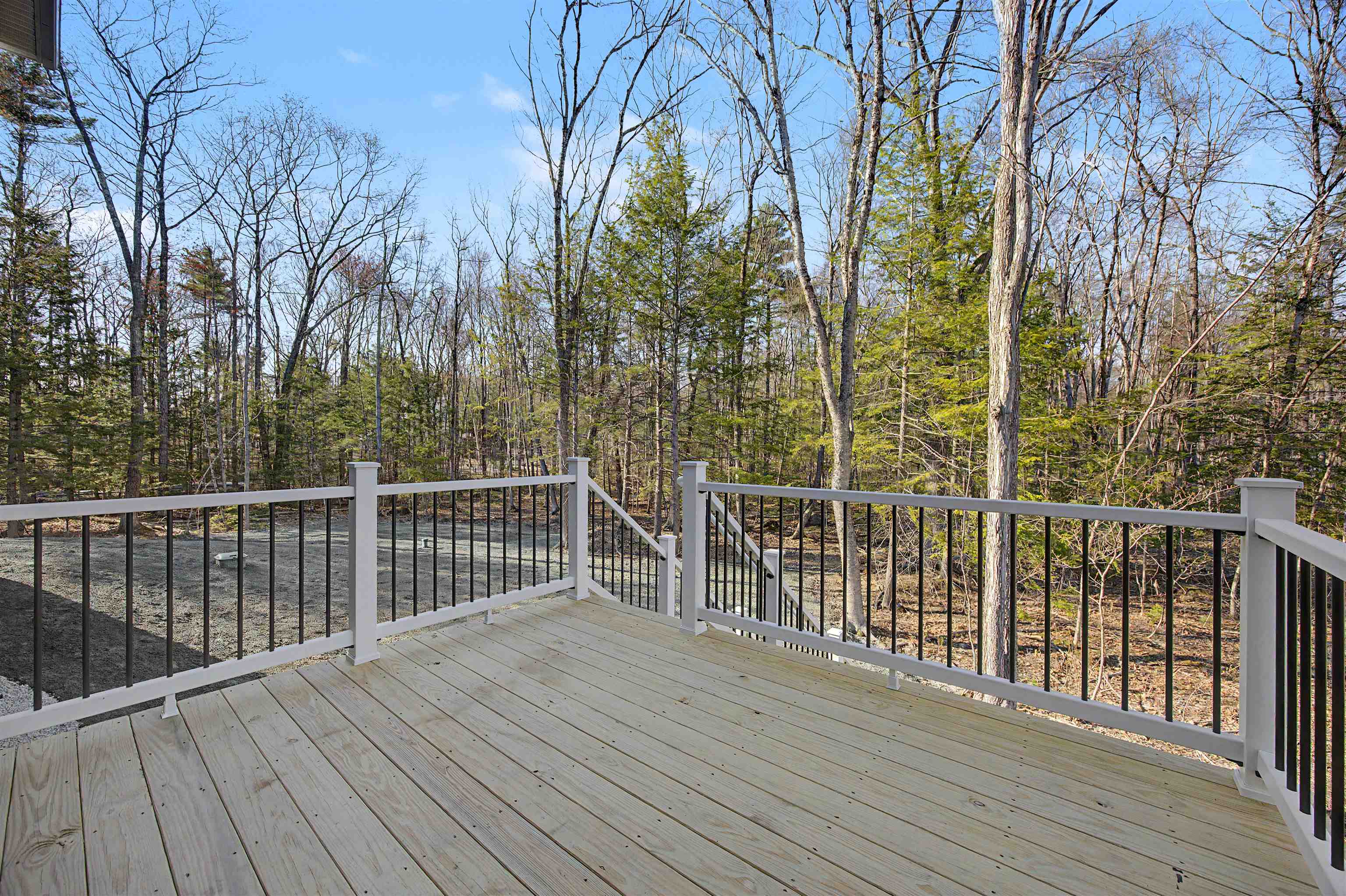 5 Blaisdell Court Property Photo 46