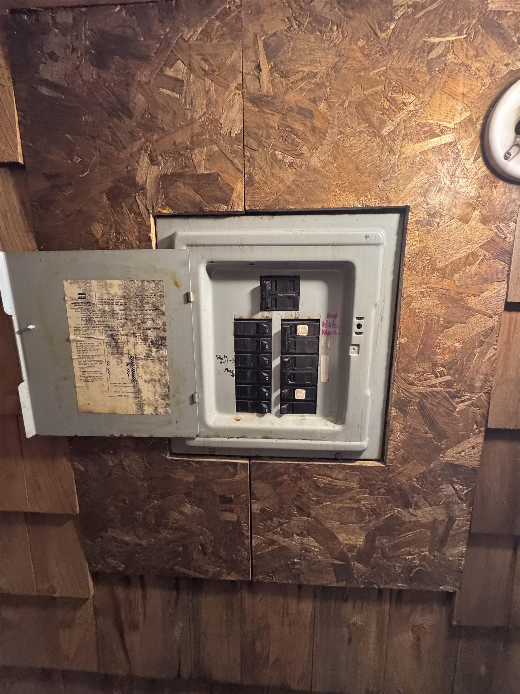 16 Norton Street Property Photo 34