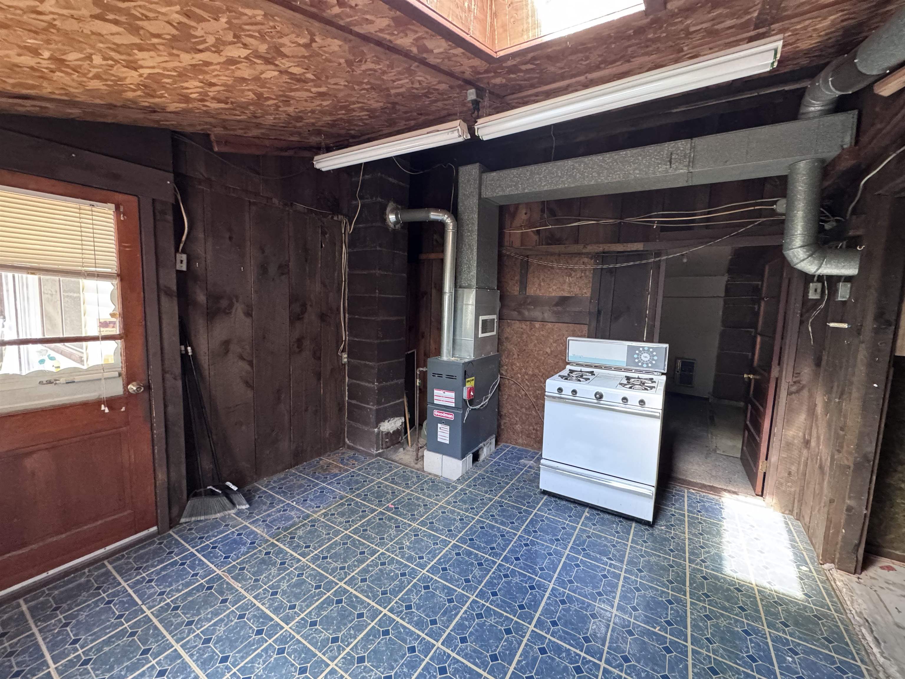 16 Norton Street Property Photo 35