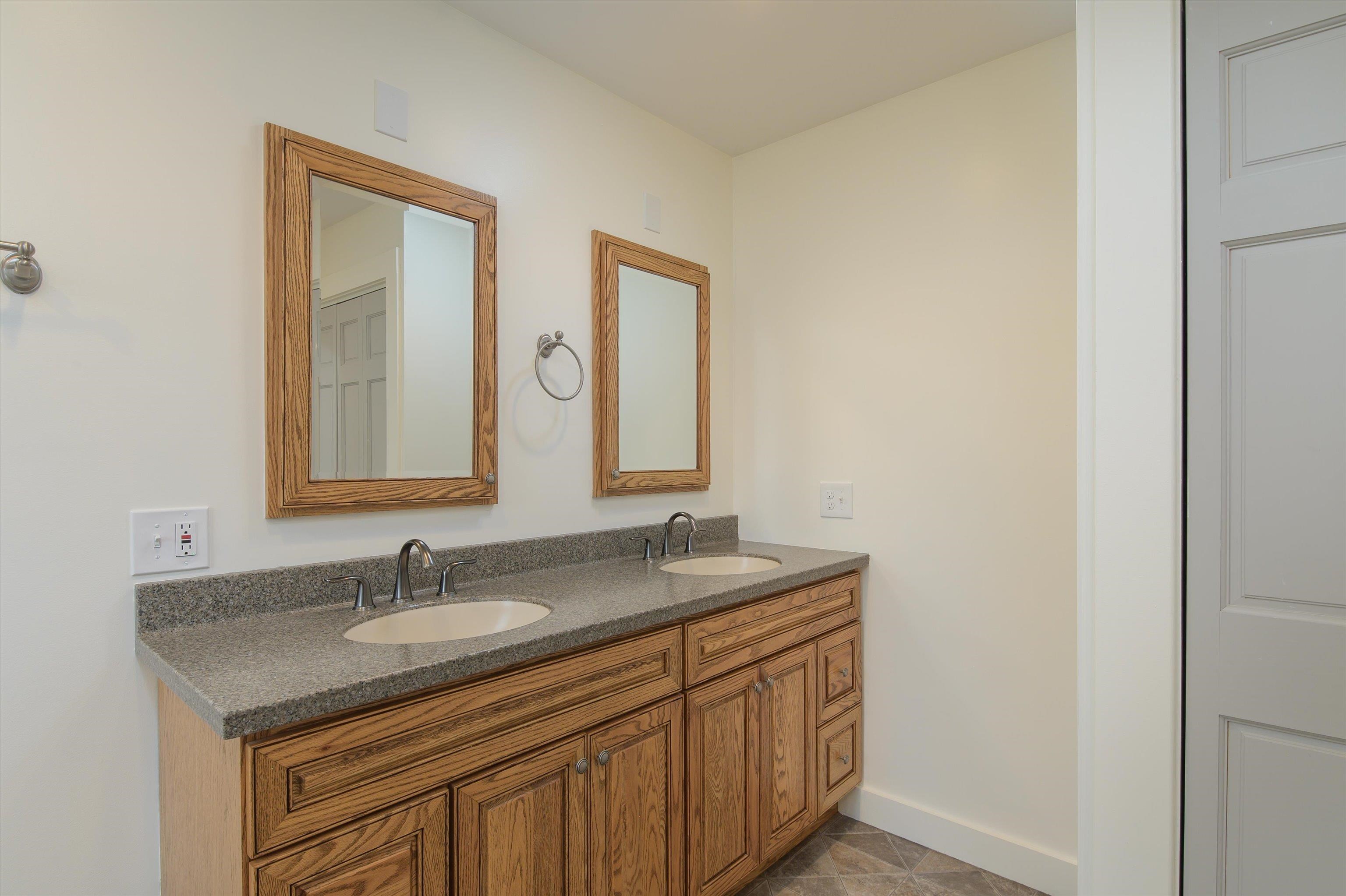 64 Maple Street Property Photo 31